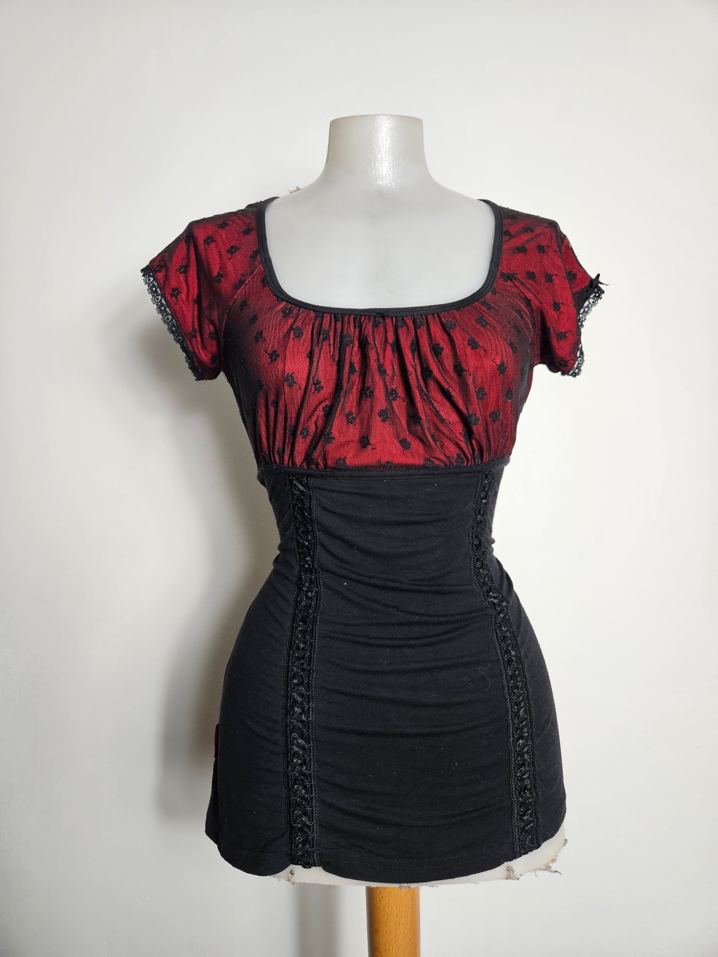 Red and black Queen of Darkness top