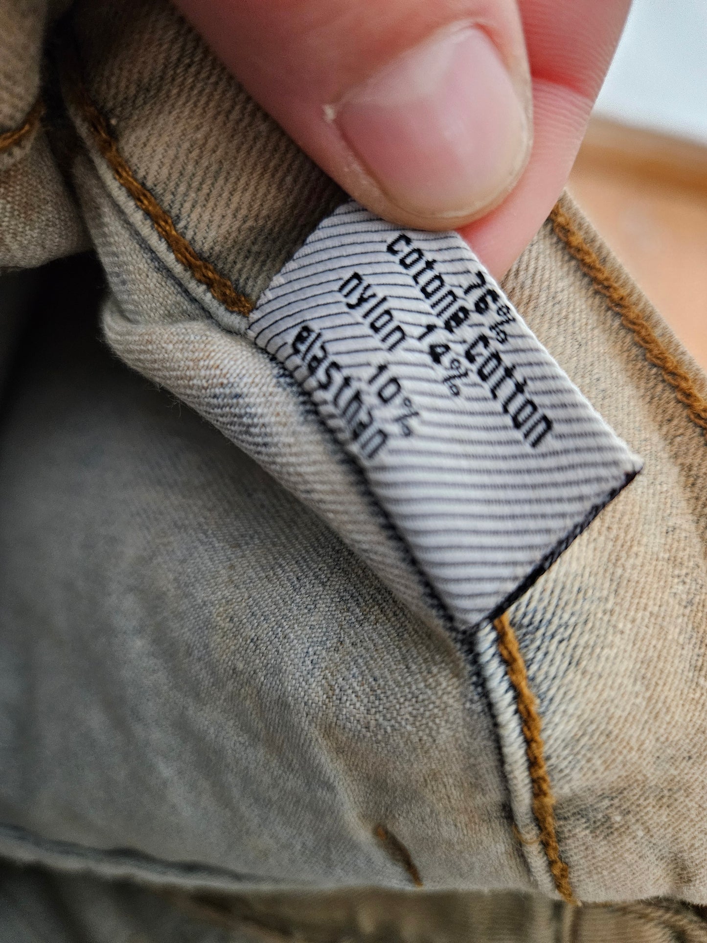 Embroidered denim skirt