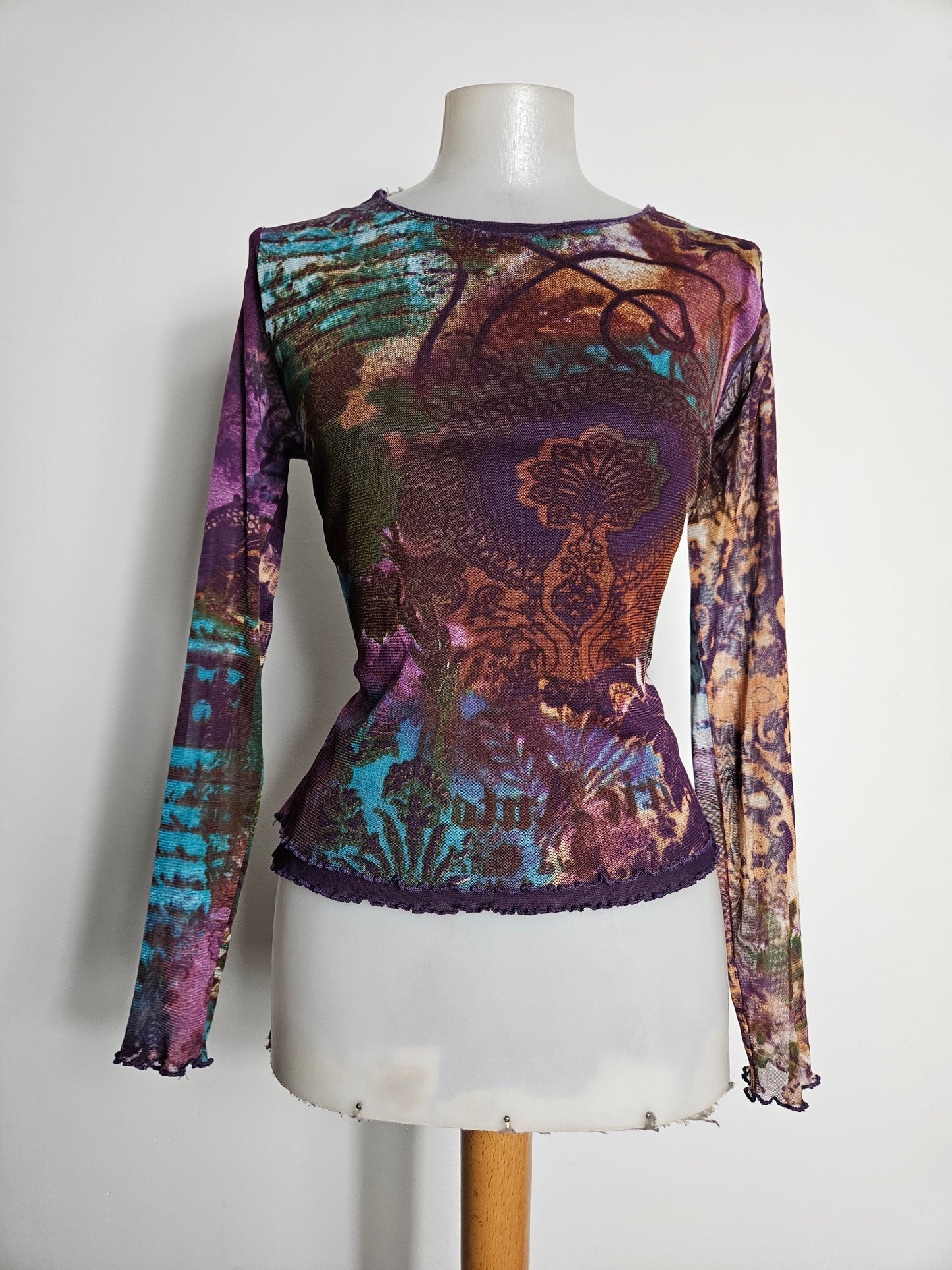 Haut en voile multicolore