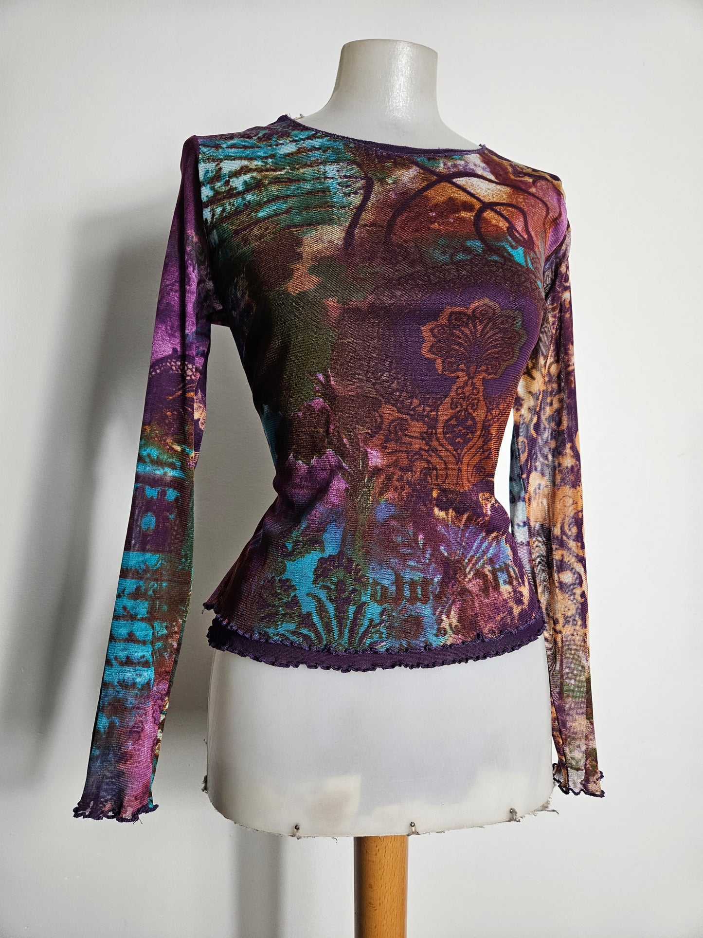 Haut en voile multicolore