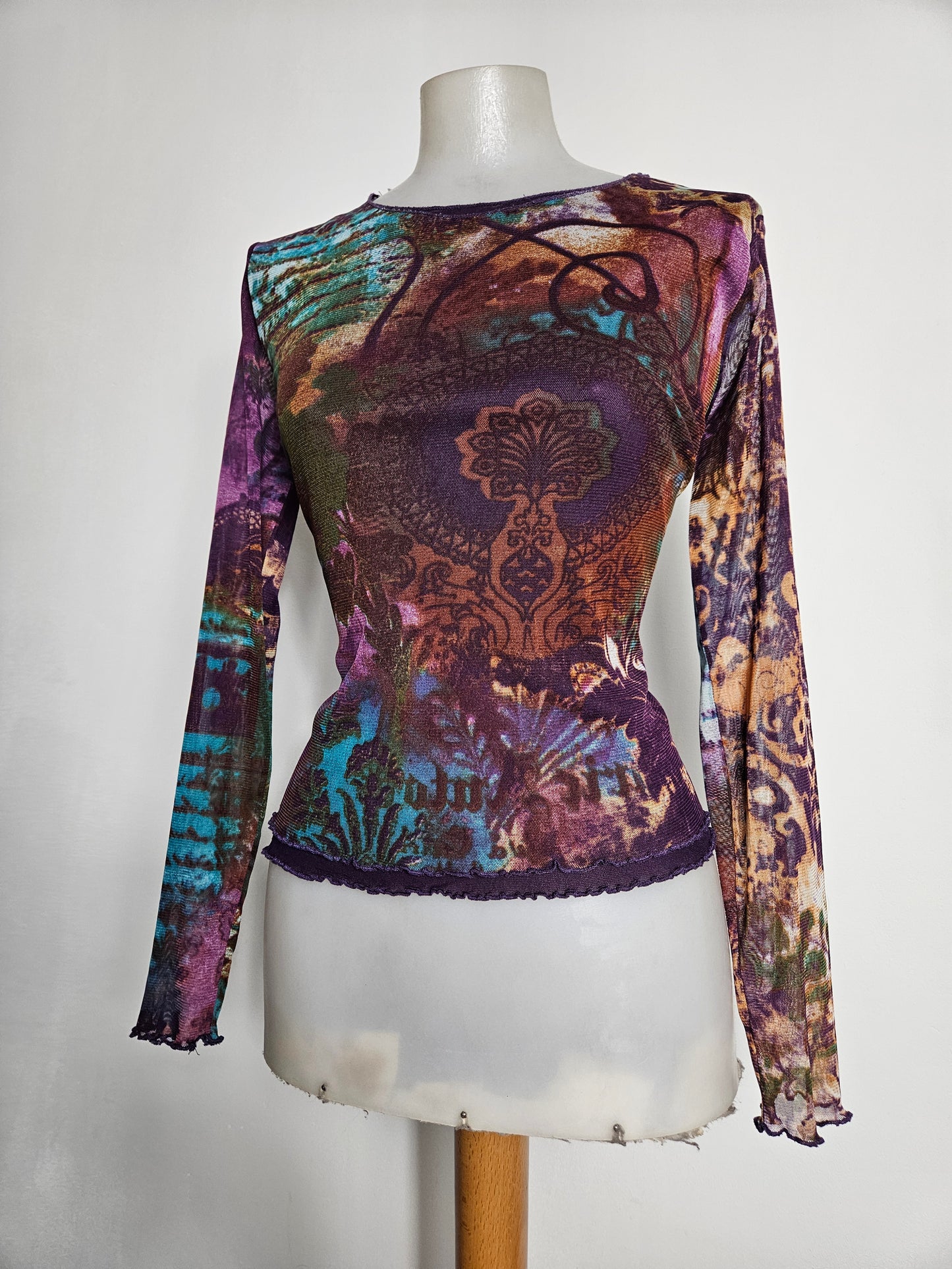 Haut en voile multicolore