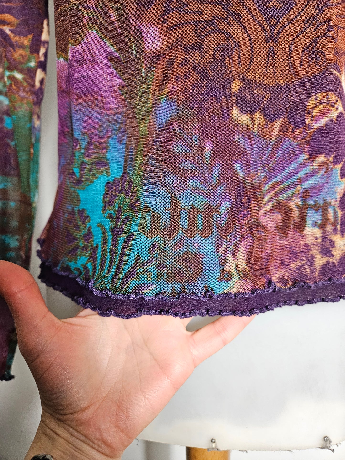 Haut en voile multicolore