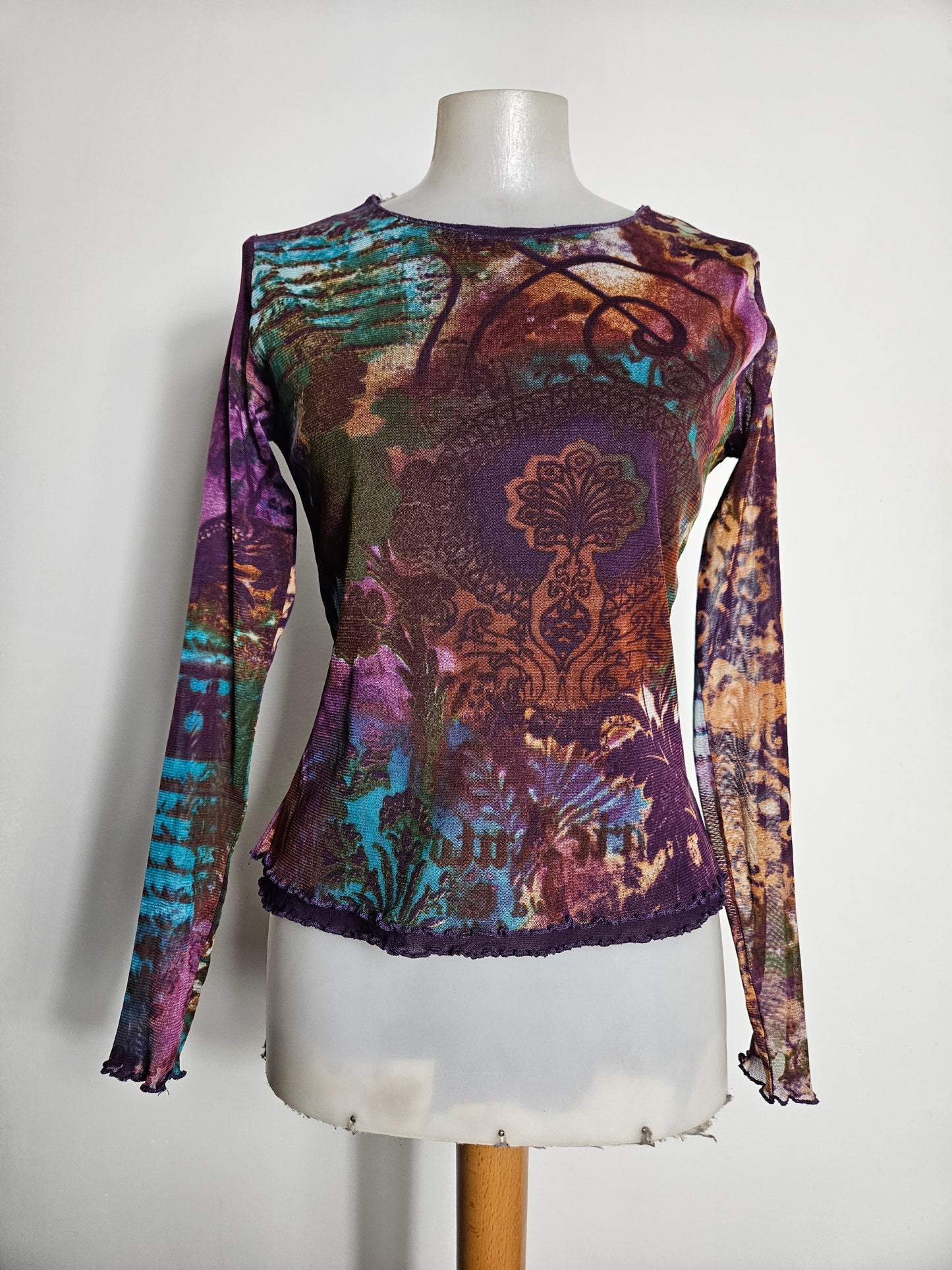 Haut en voile multicolore