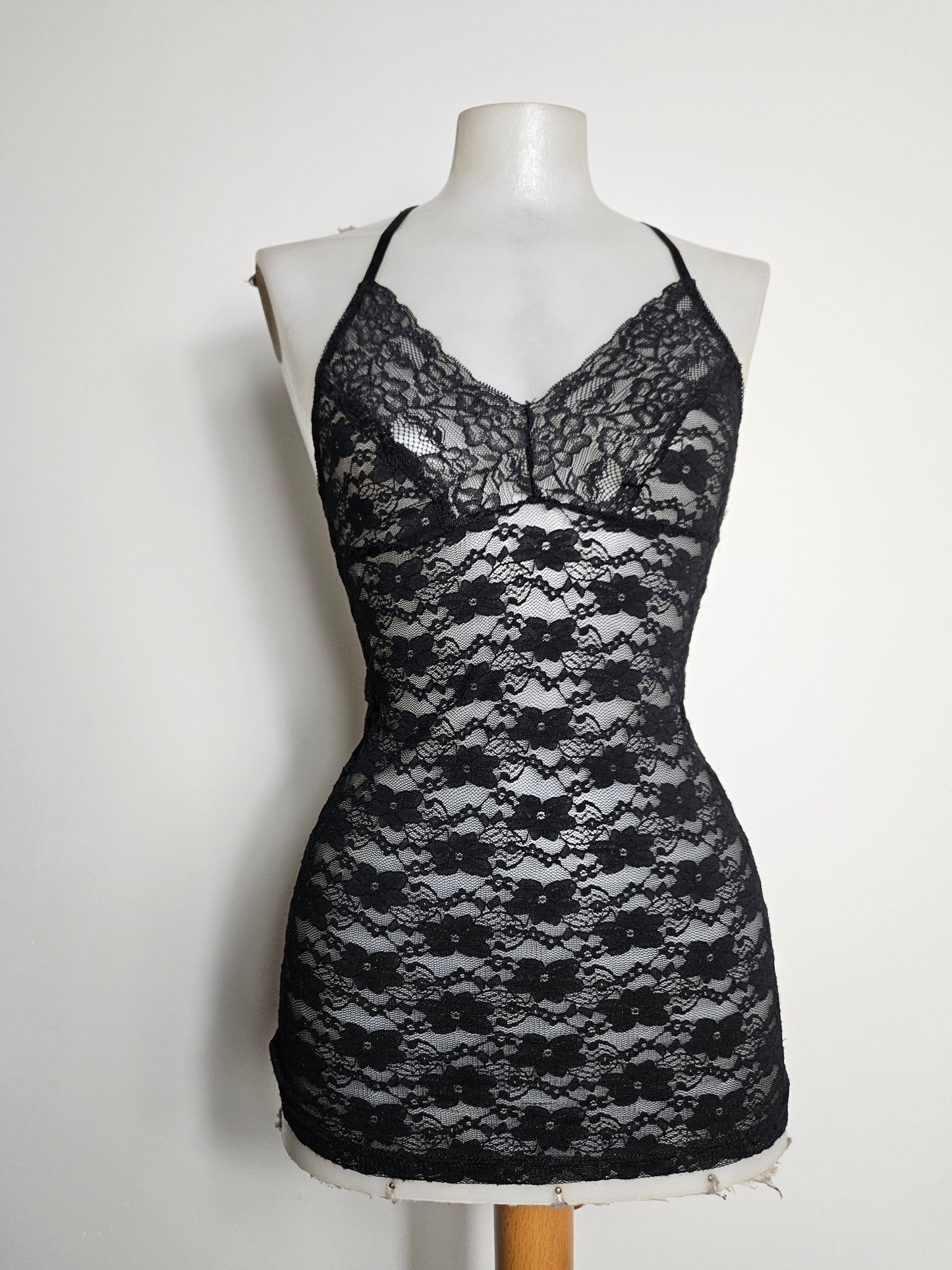 Haut en dentelle noir
