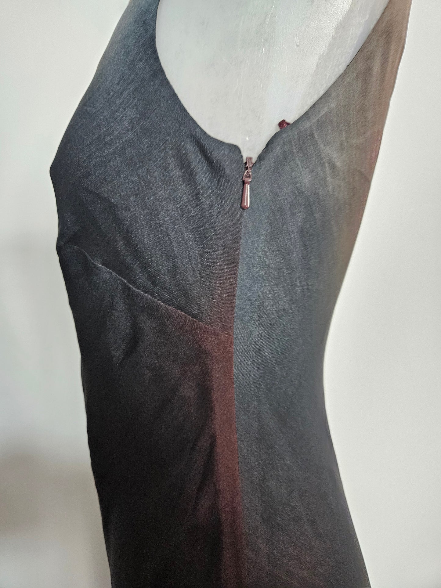 Robe dégradée brodée de perles