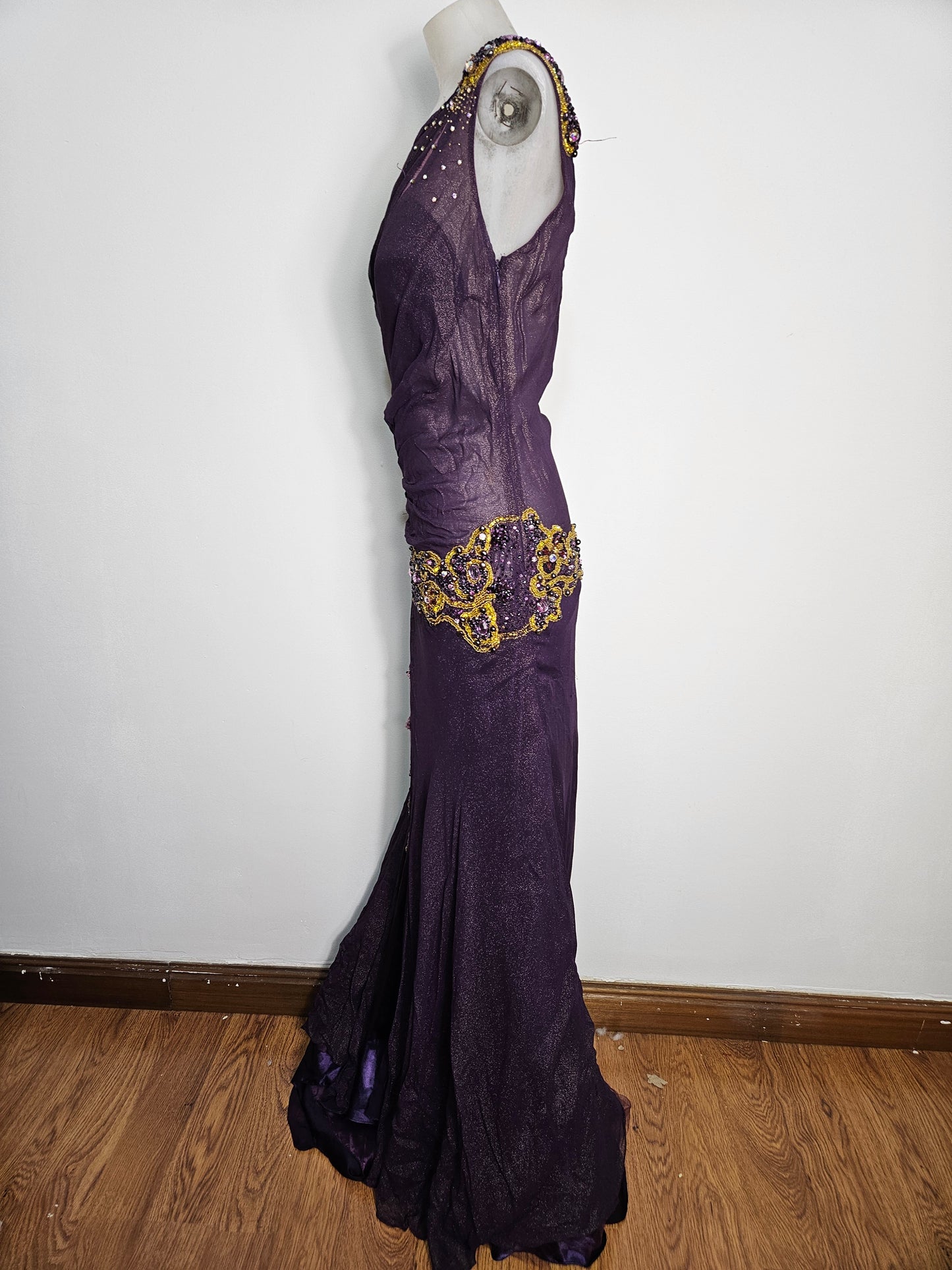 Maxi robe violette brodée