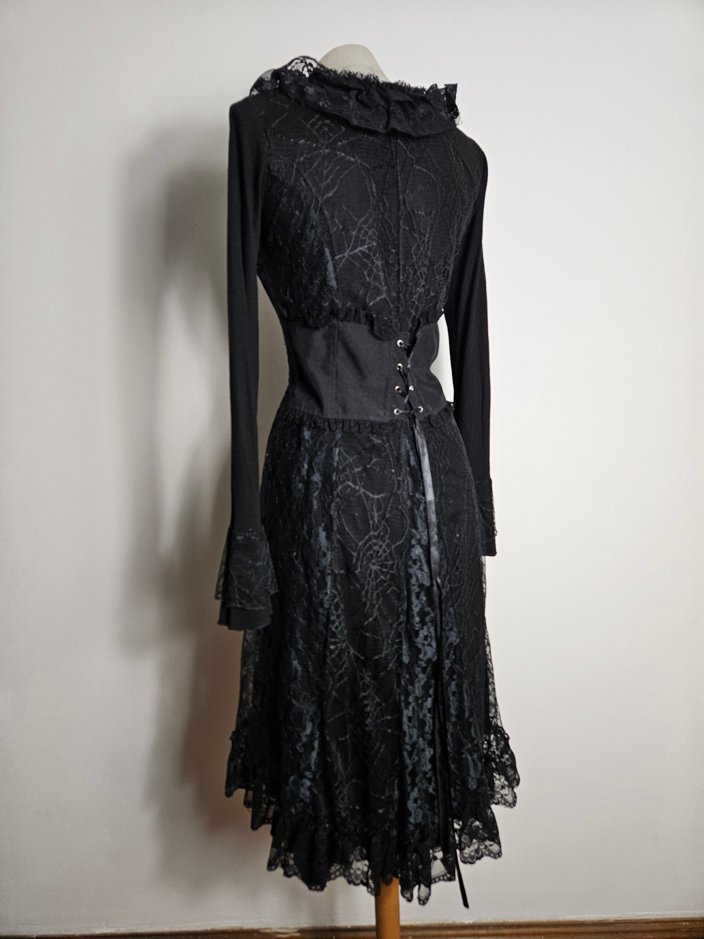 Cardigan long dentelle et laçage