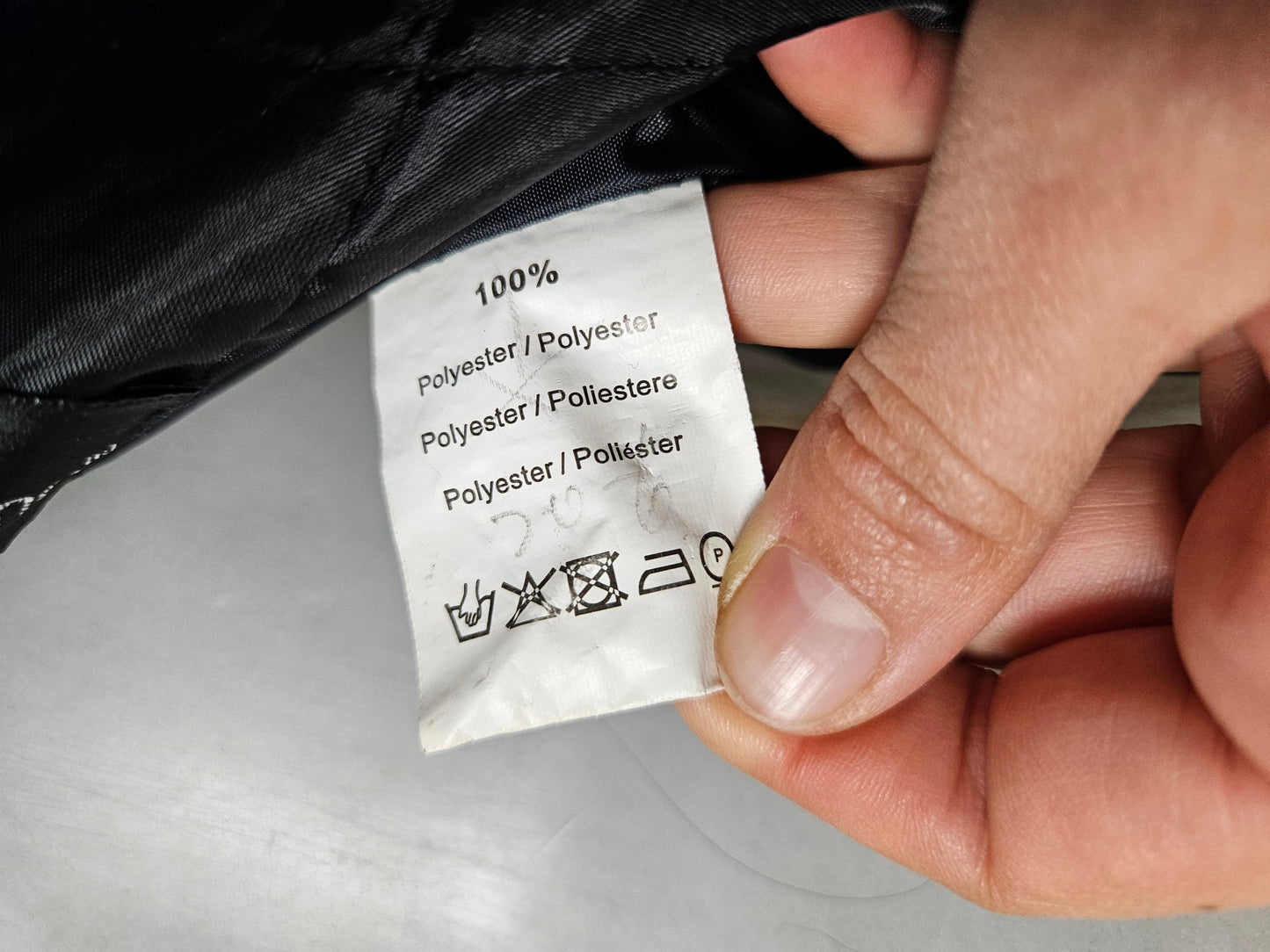 Maxi robe satinée brodé de perles