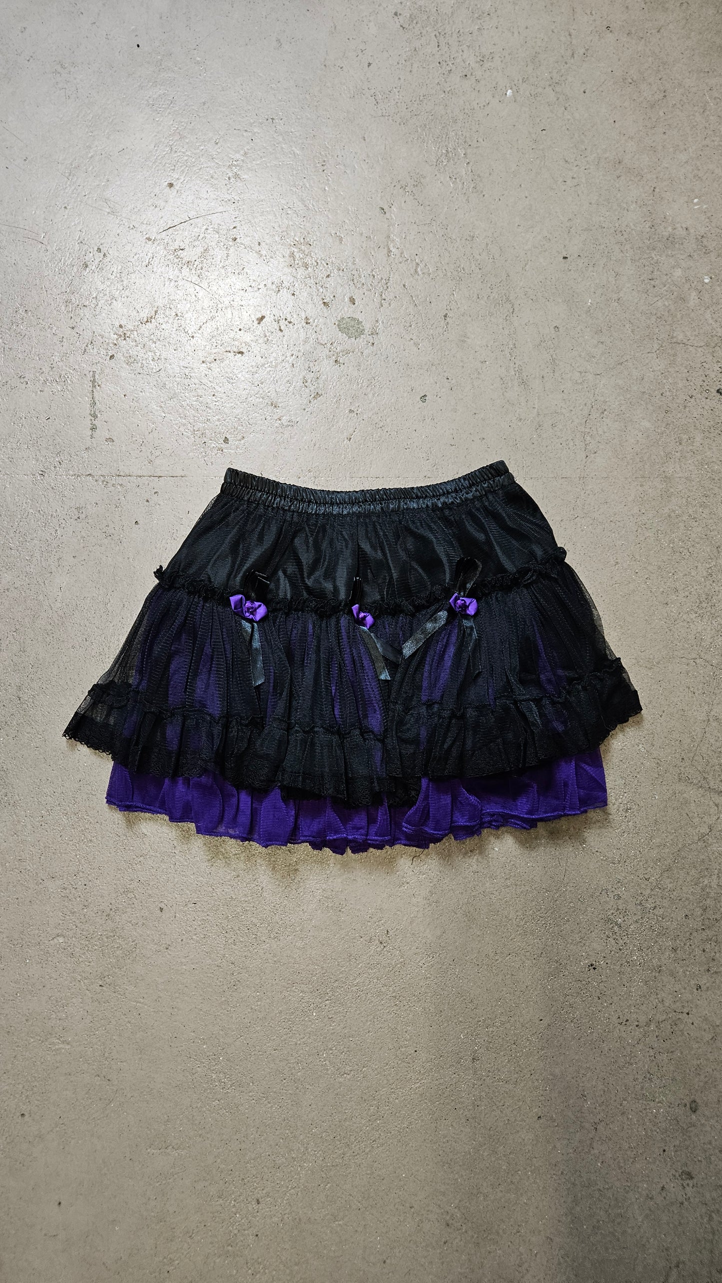 Mini jupe style tutu détails nœuds