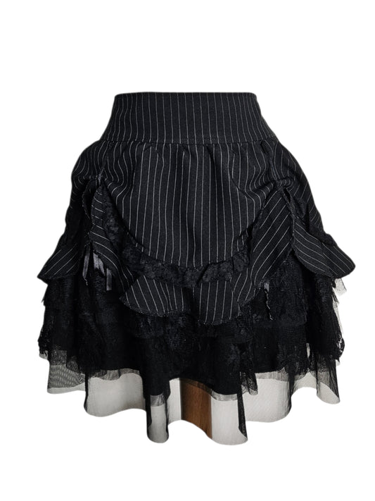 Jupe rayé asymétrique avec dentelle