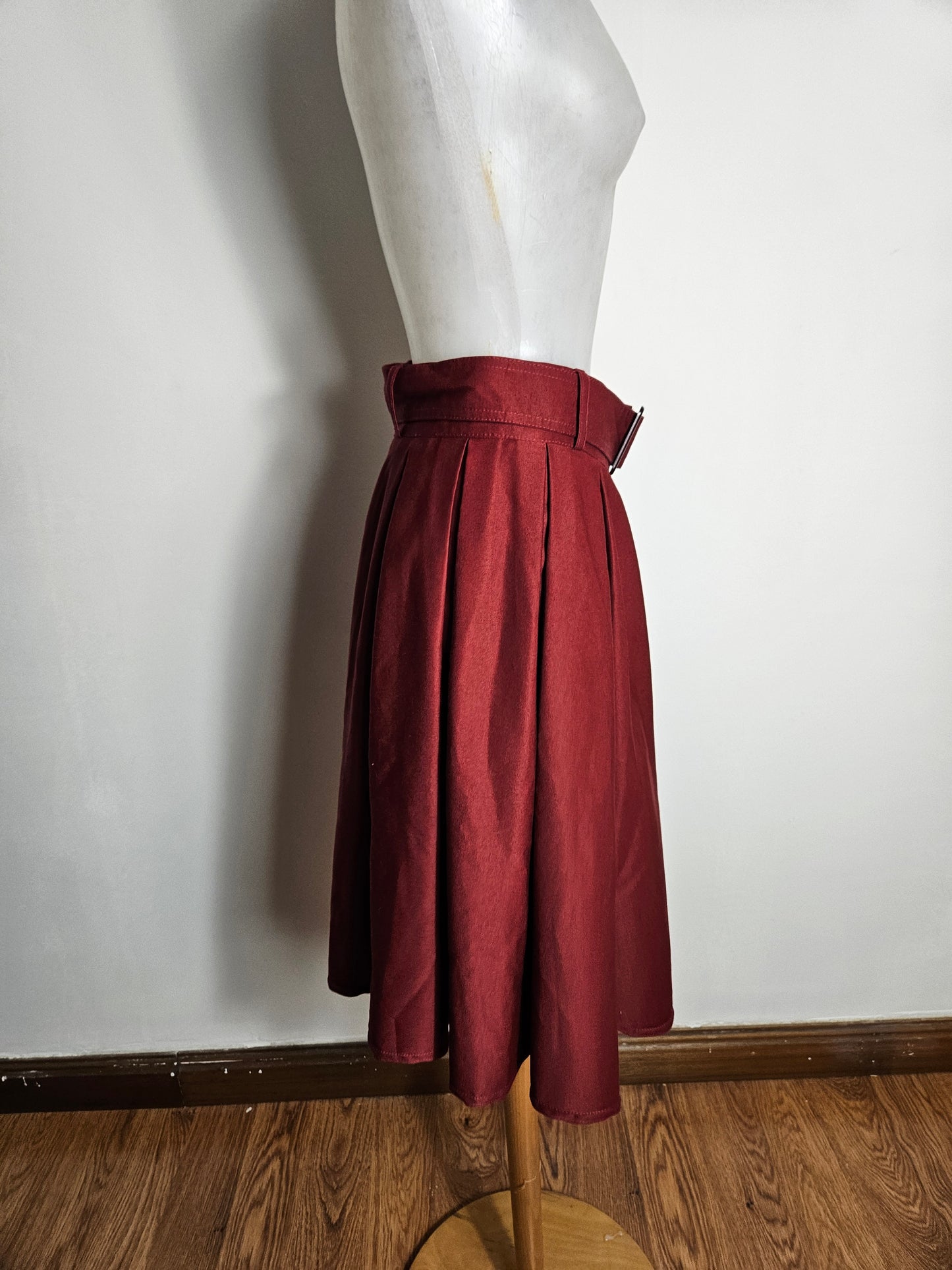 Jupe plissée bordeau