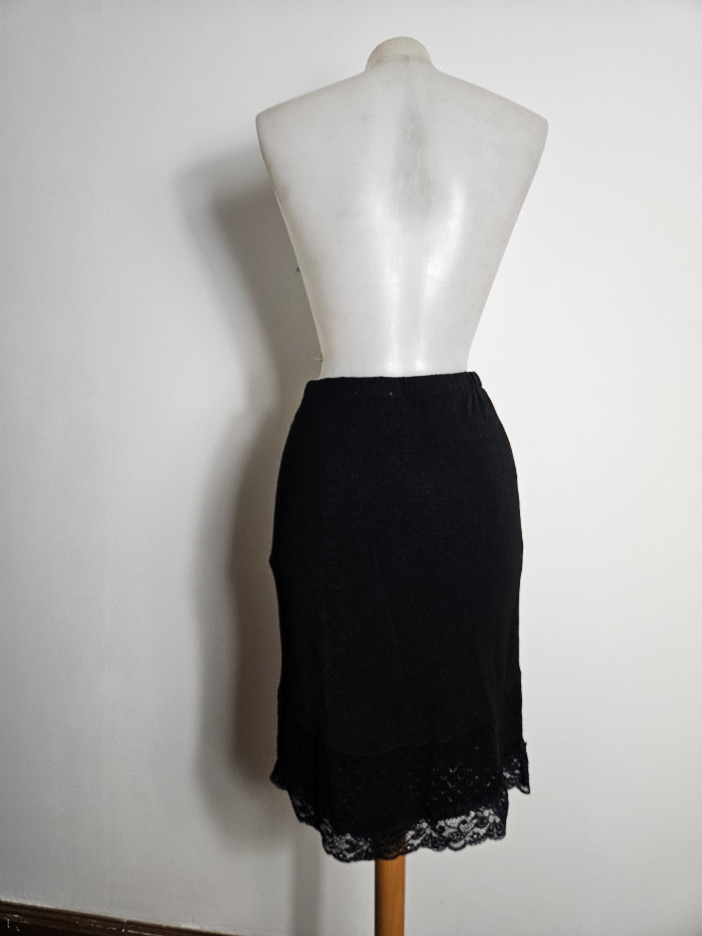 Black skirt with bow details