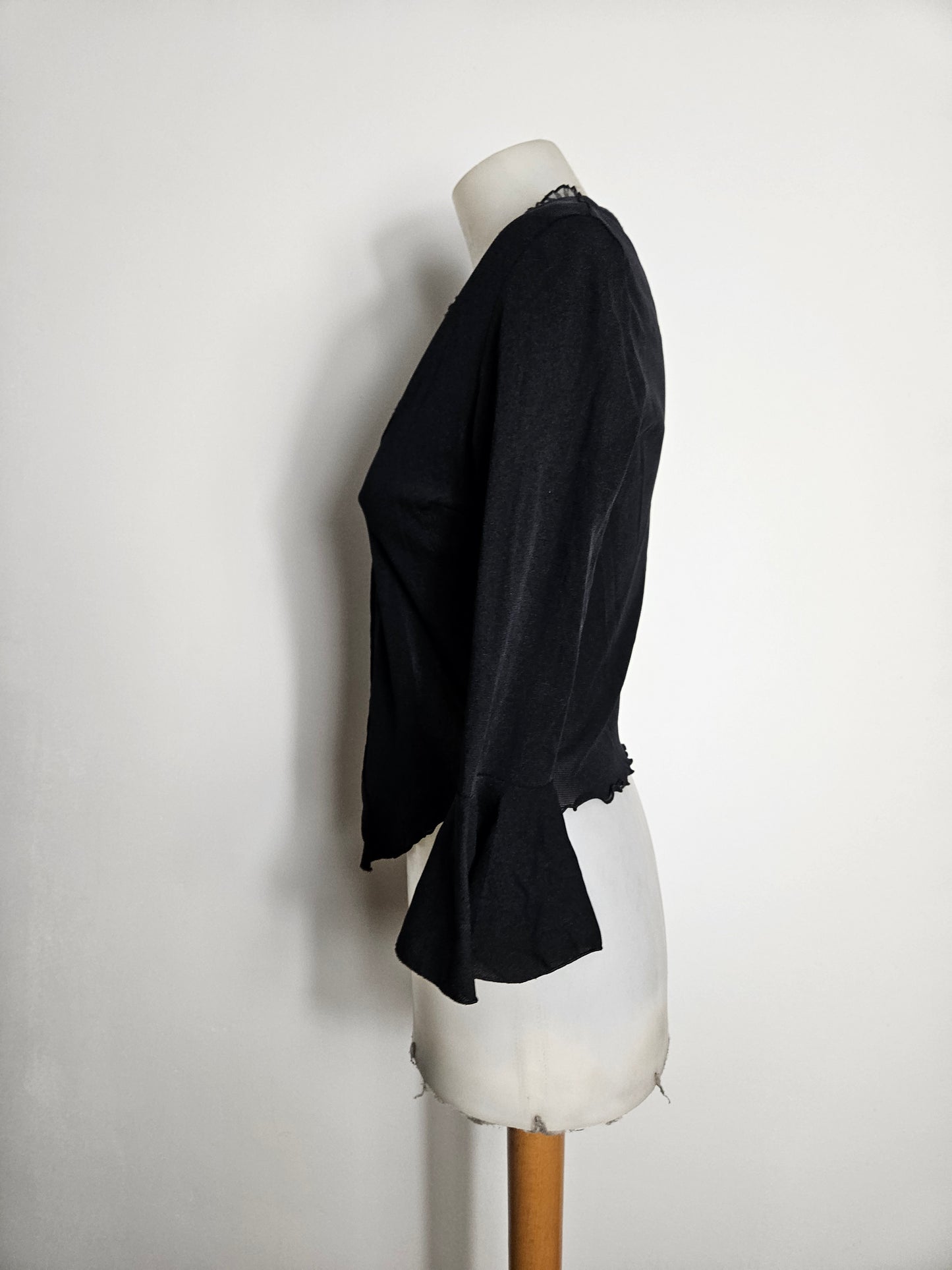 Boléro en voile noir