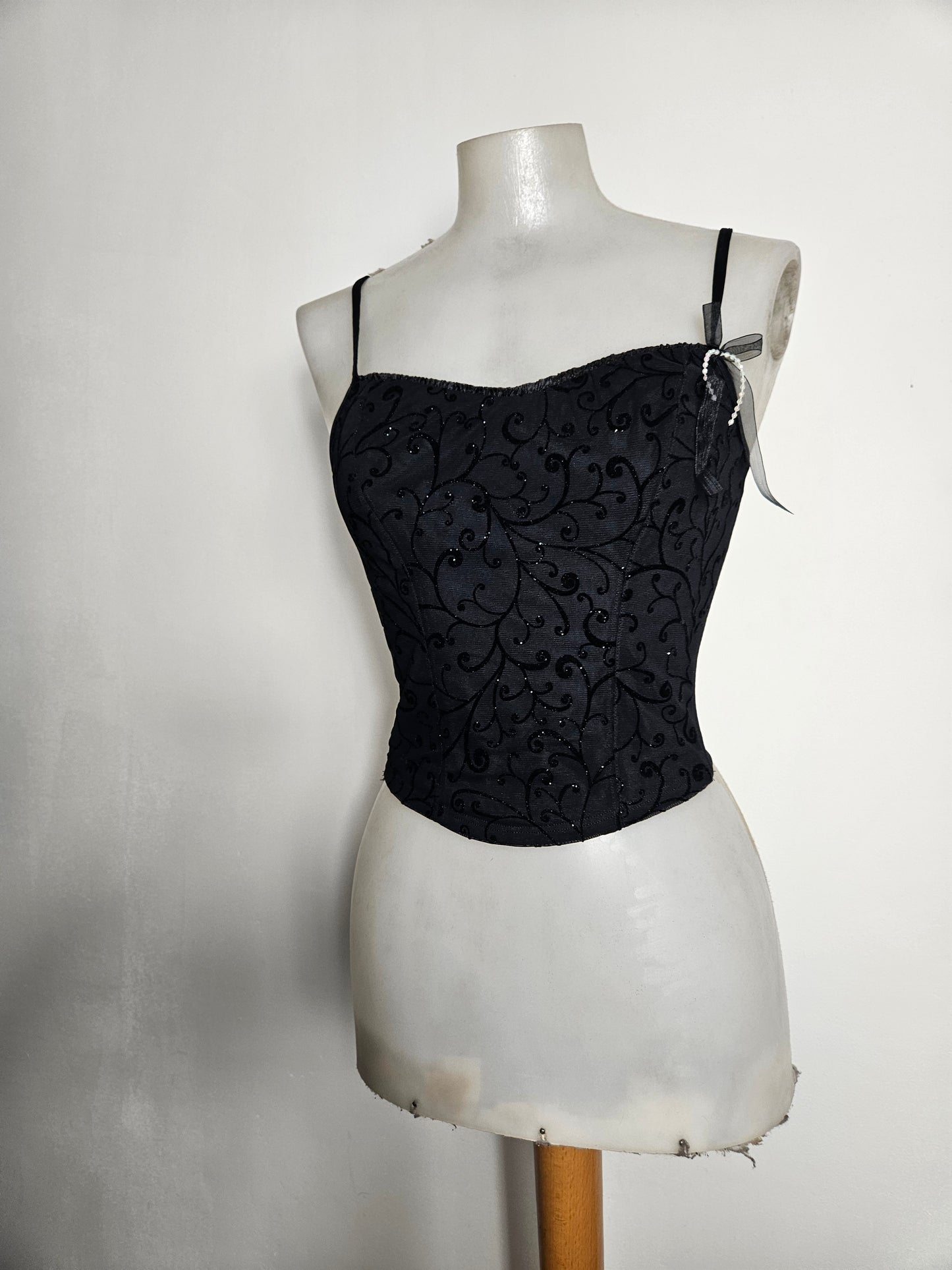 Haut esprit corset arabesques en velours