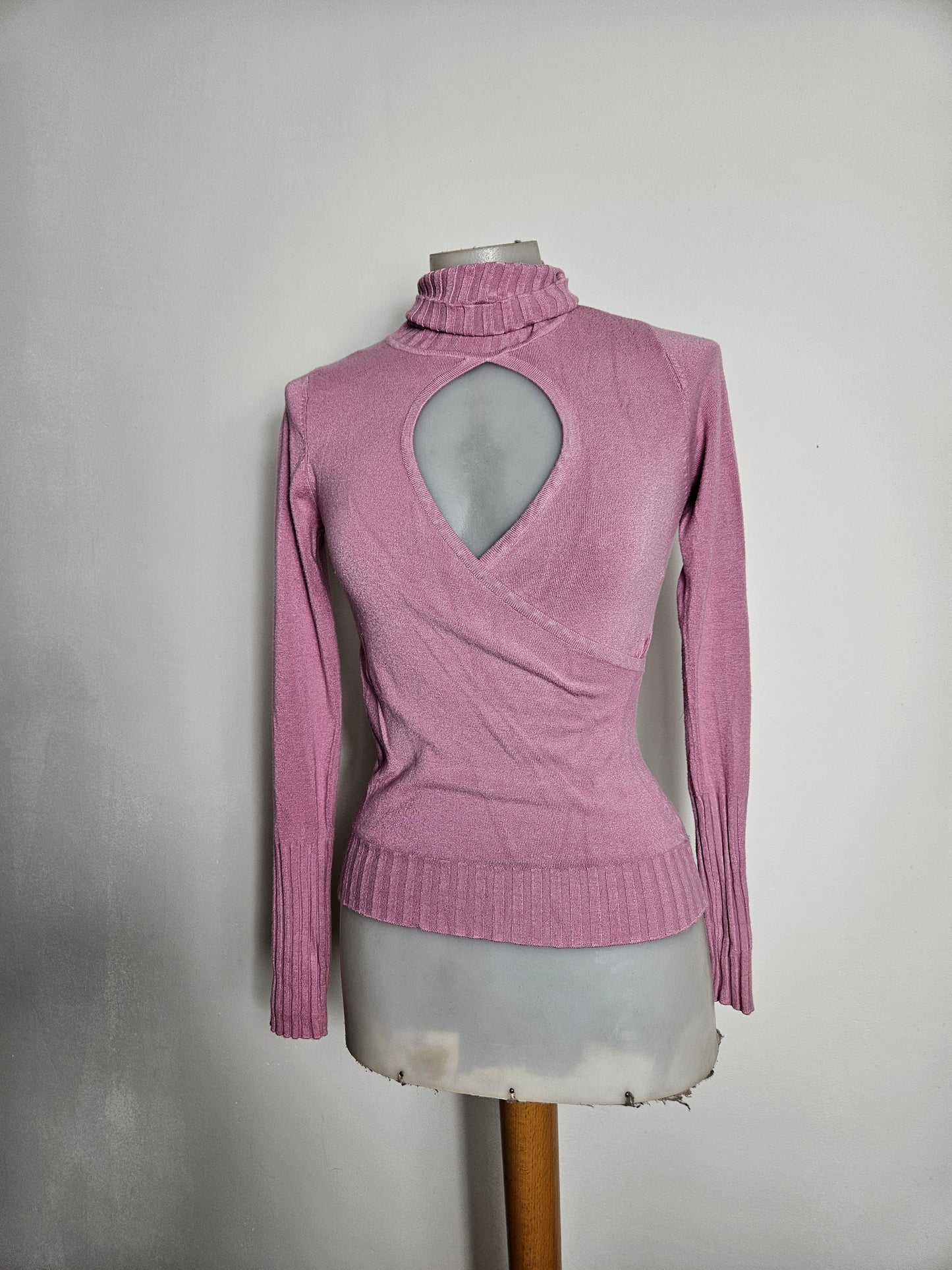 Pink cut-out sweater