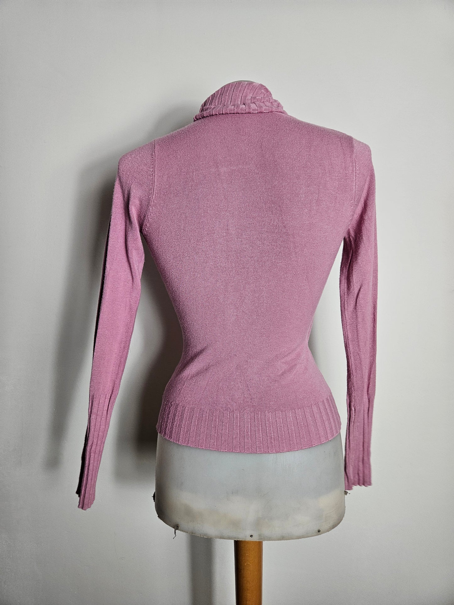 Pink cut-out sweater