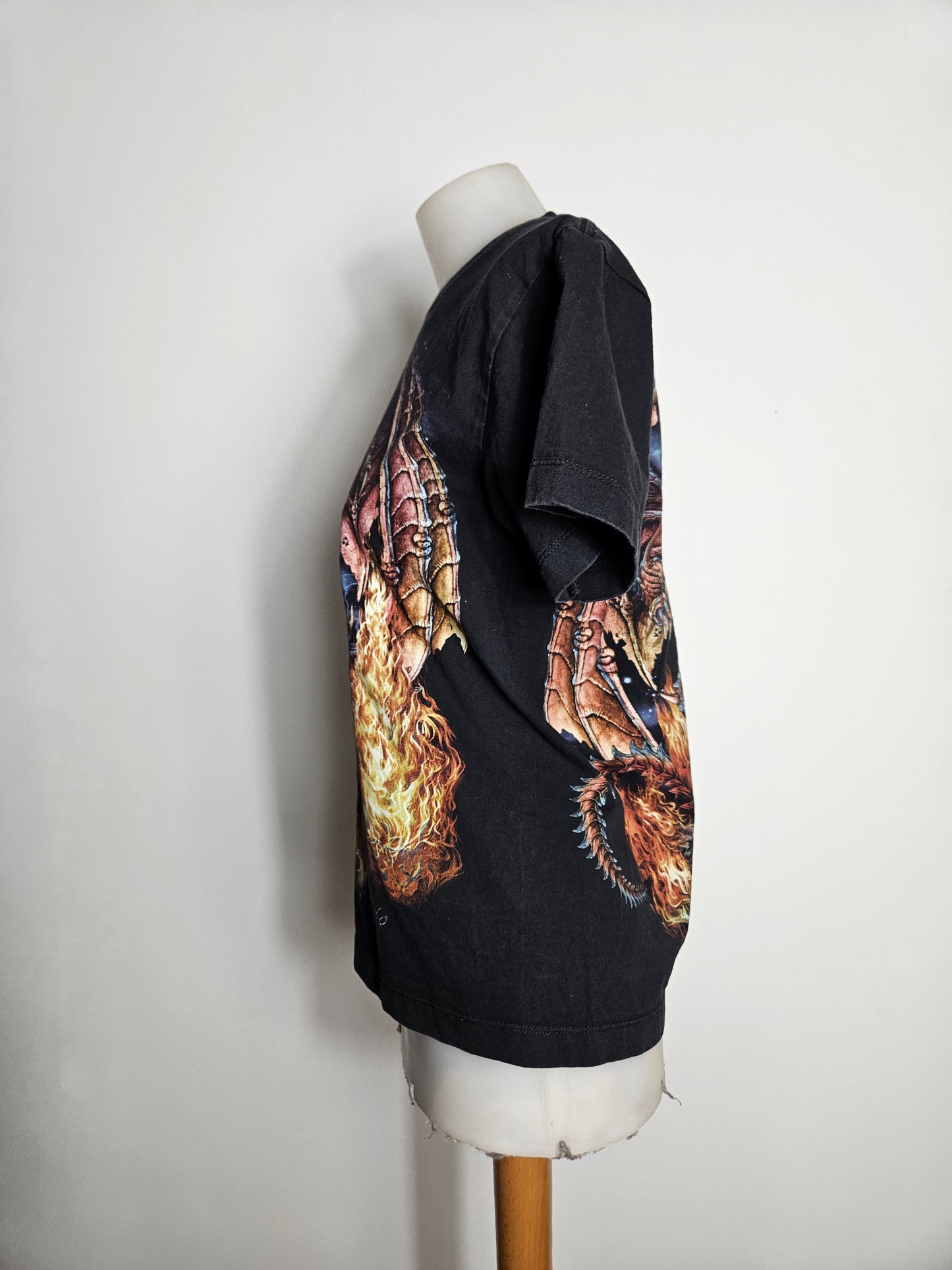 T shirt motif dragon