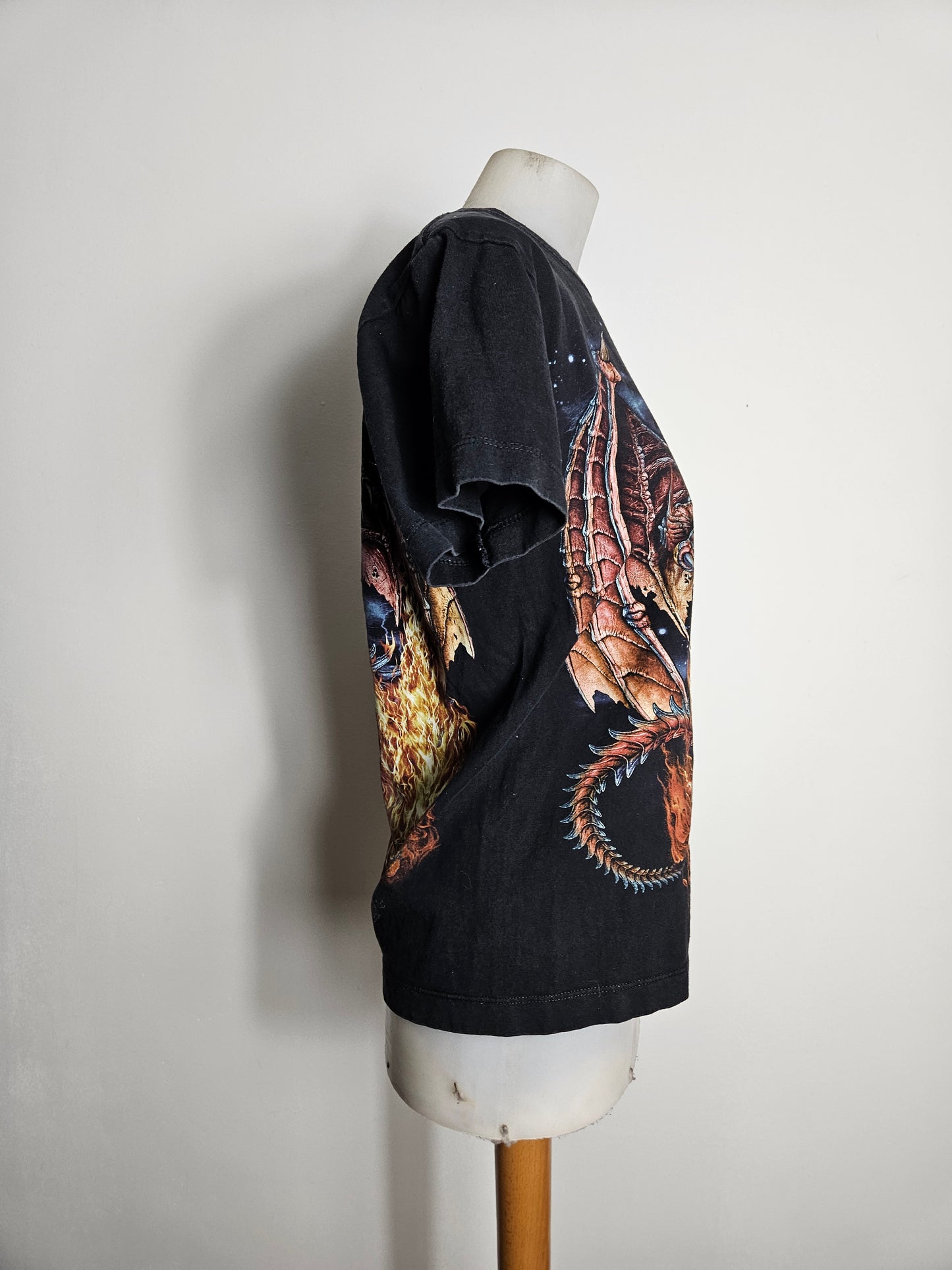 T shirt motif dragon