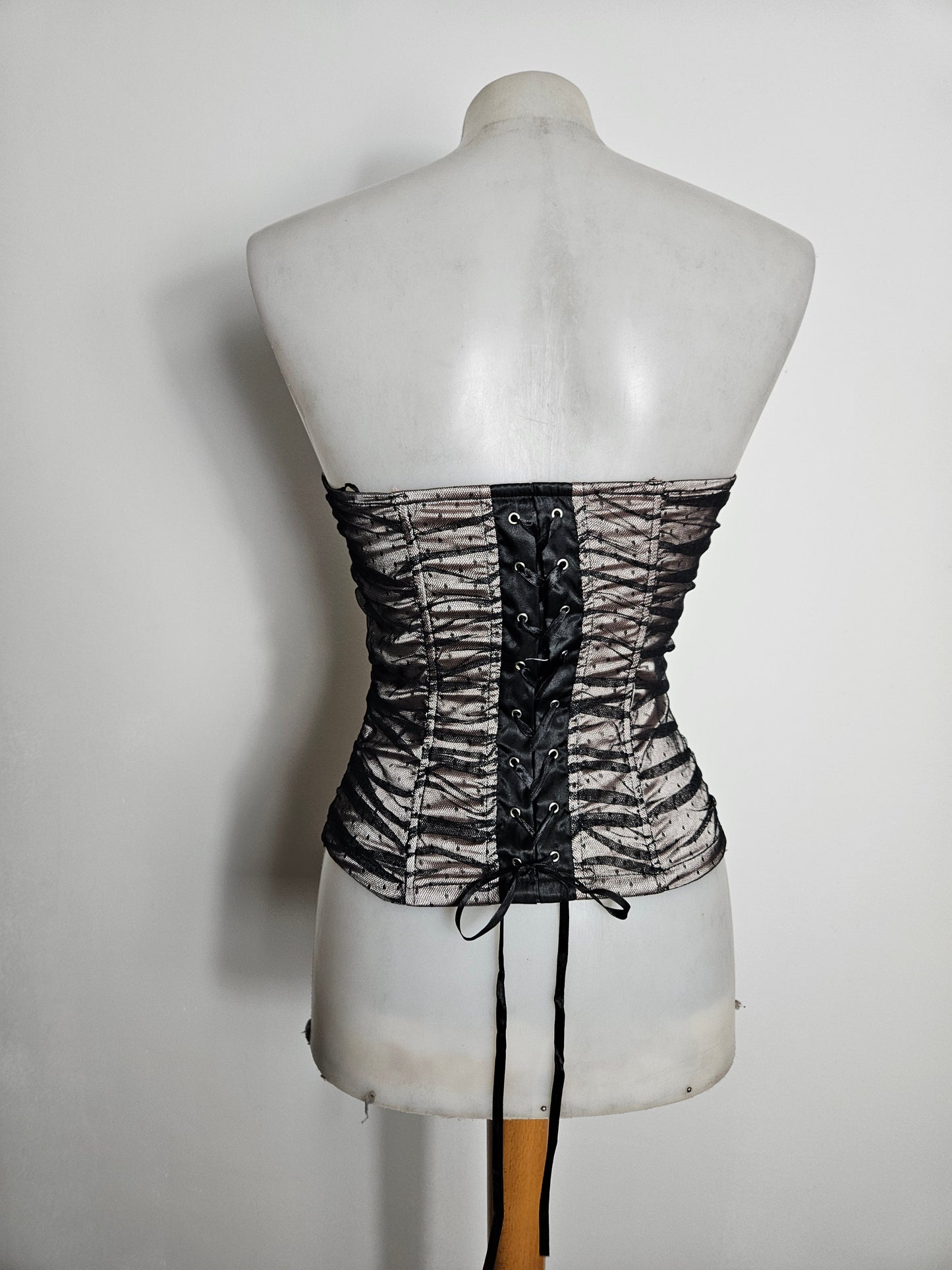 Bustier in voile and satin