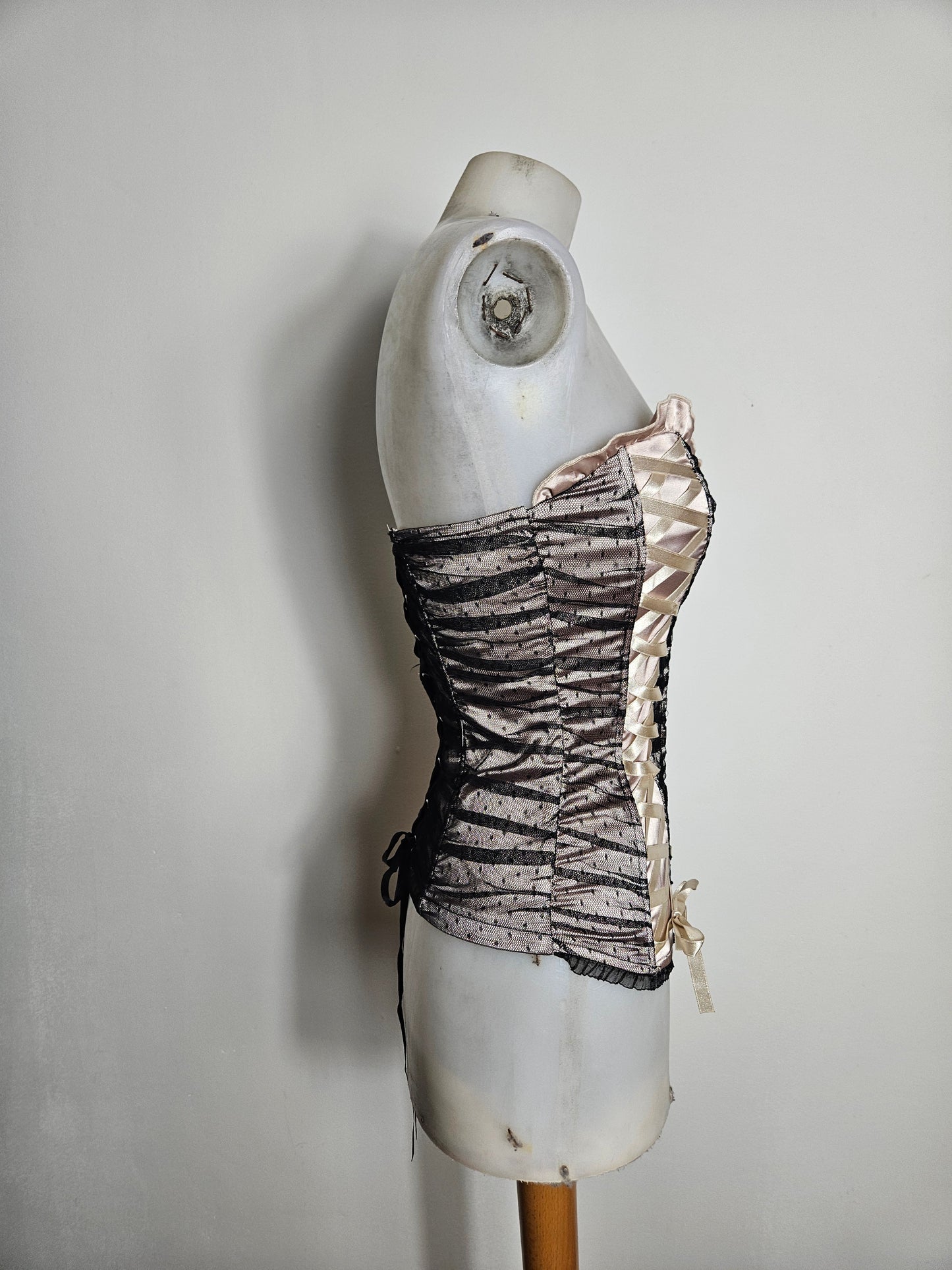 Bustier in voile and satin