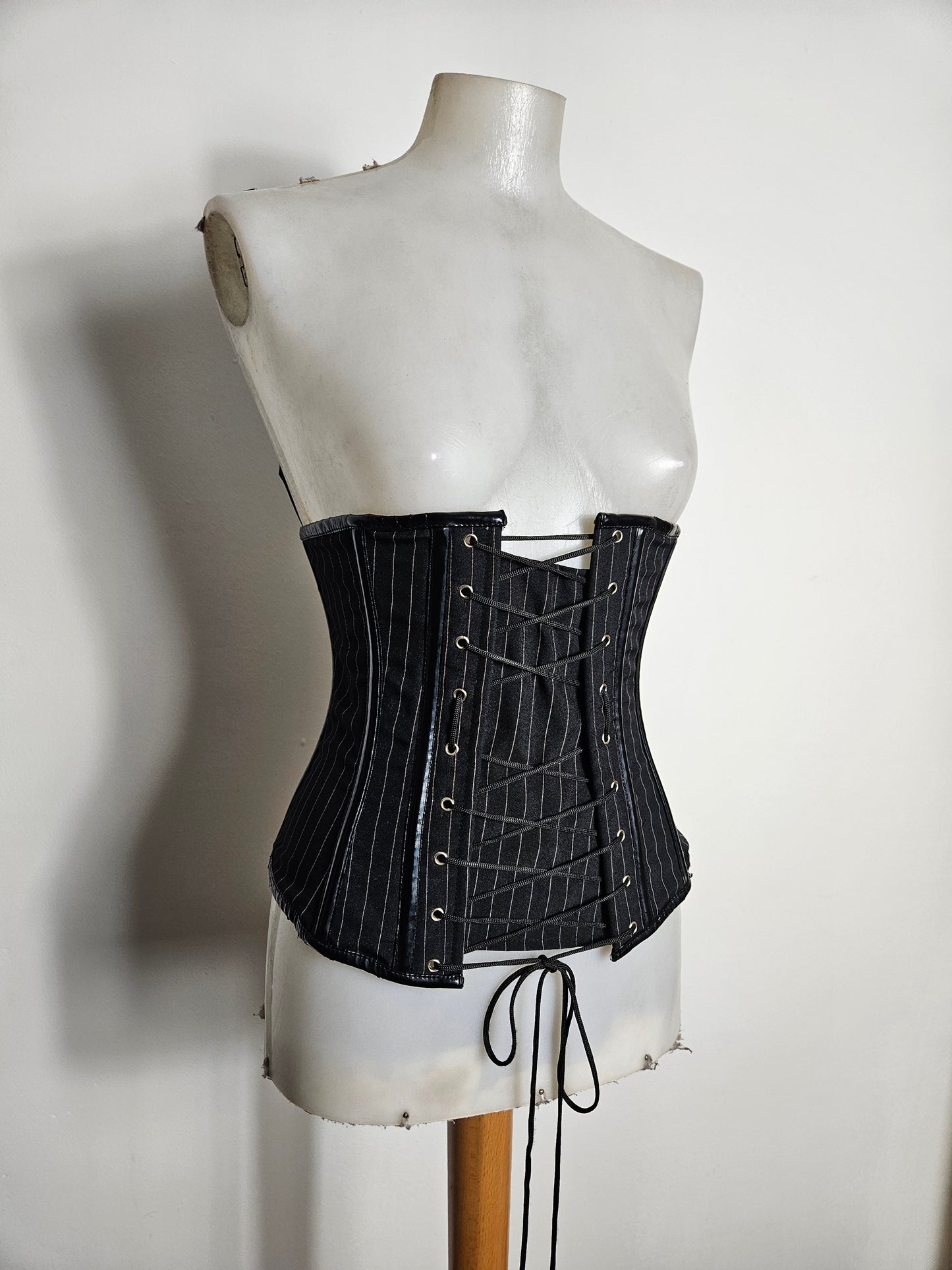Ceinture corset rayé à laçage