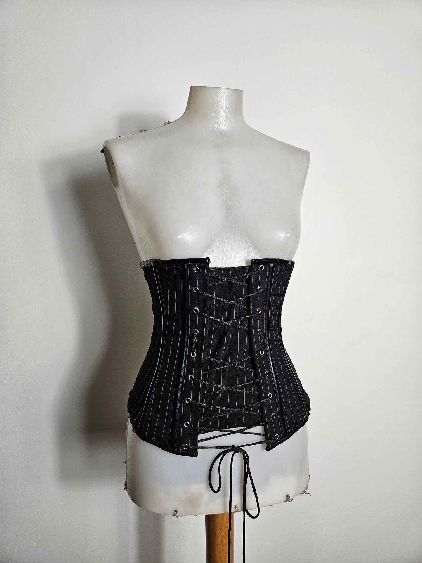 Ceinture corset rayé à laçage