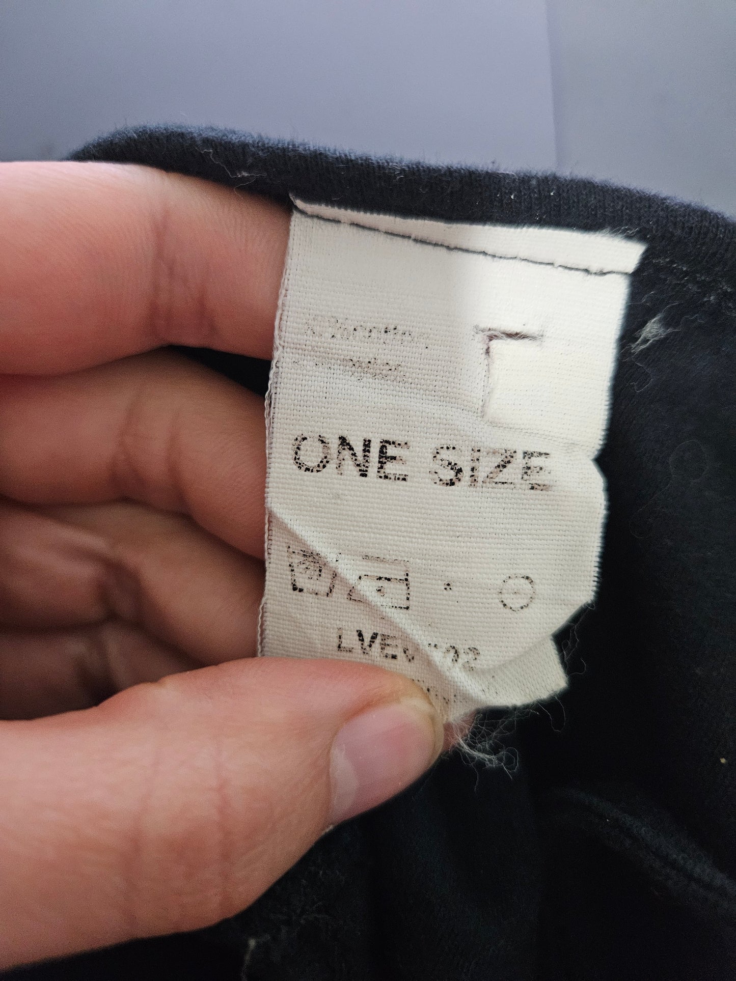 Black top with lace details Phaze