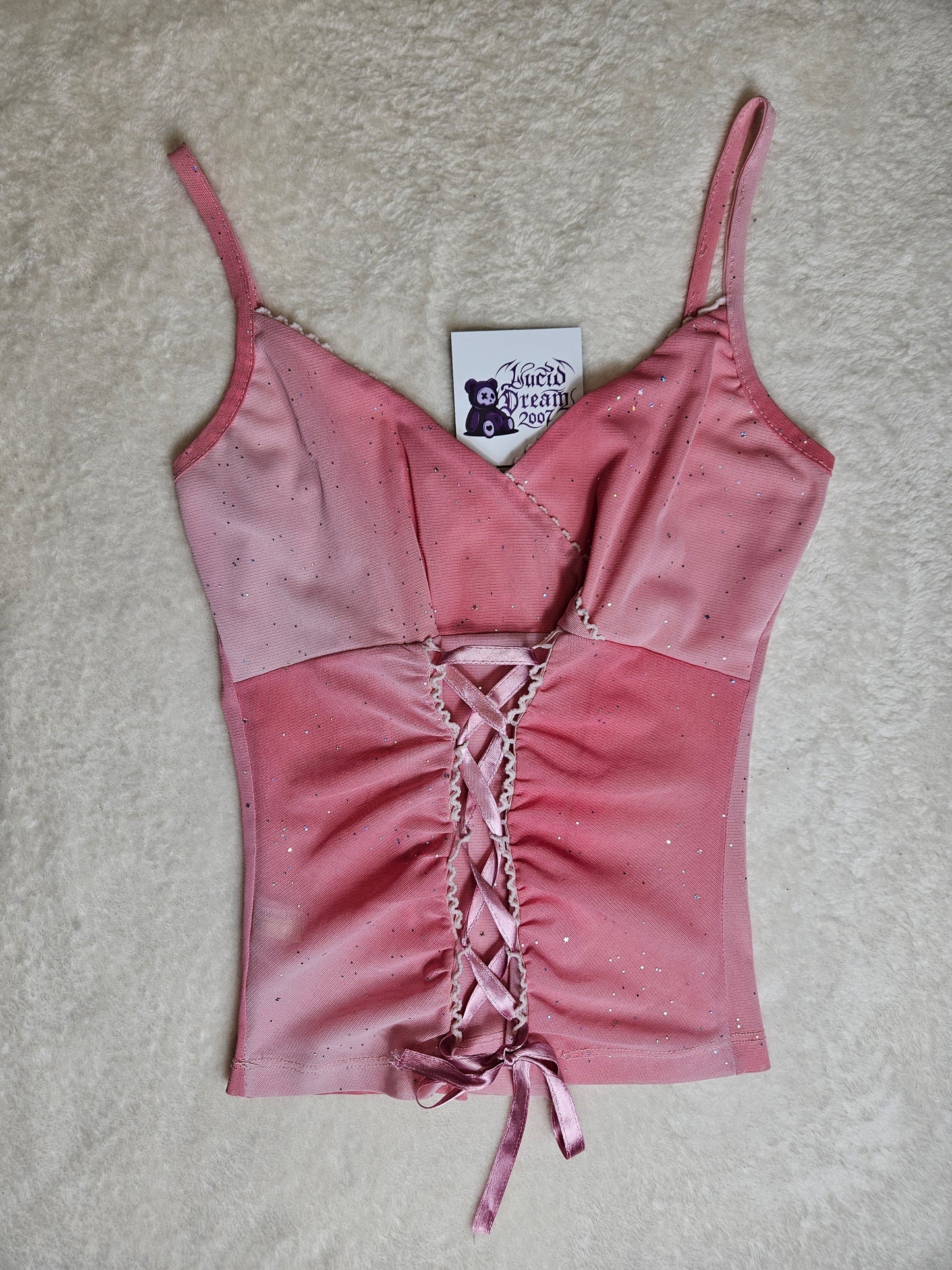 Haut en voile à laçage