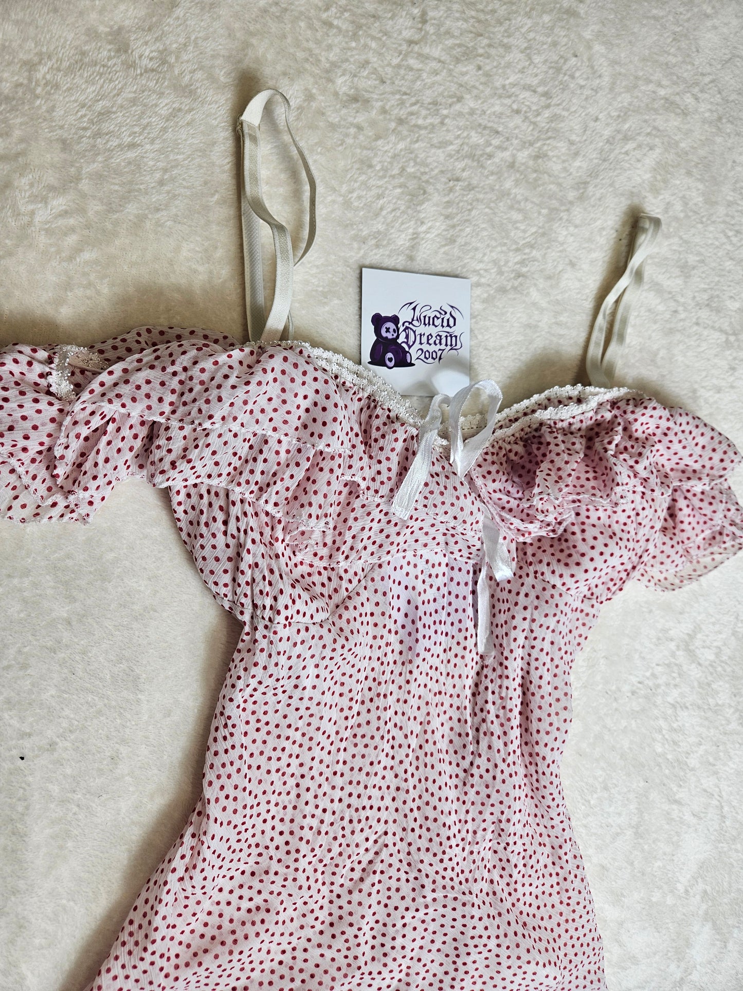 Haut en voile à pois