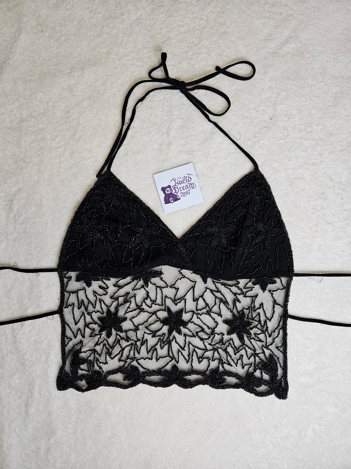 Dos nu brodé de perles