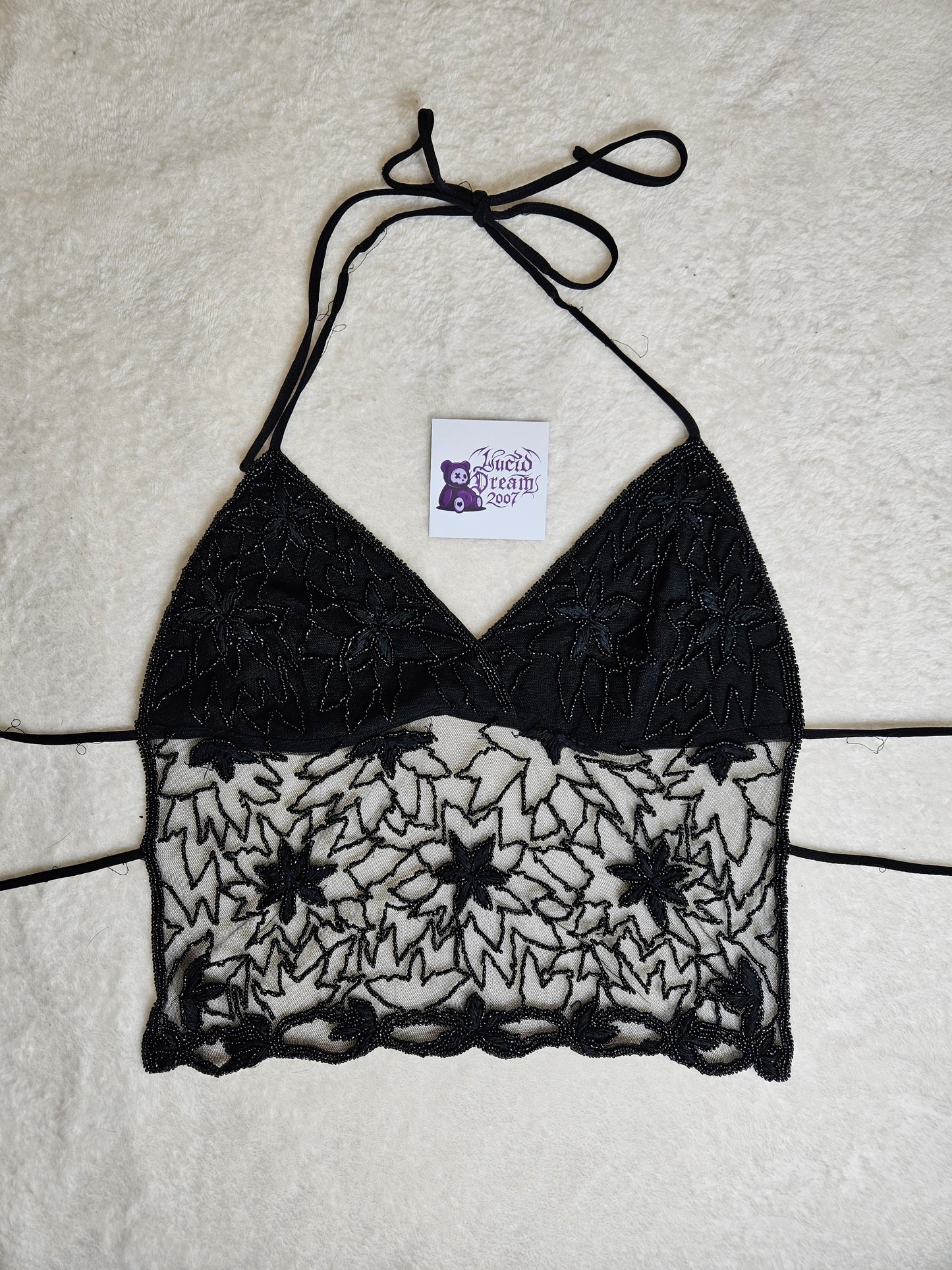 Dos nu brodé de perles