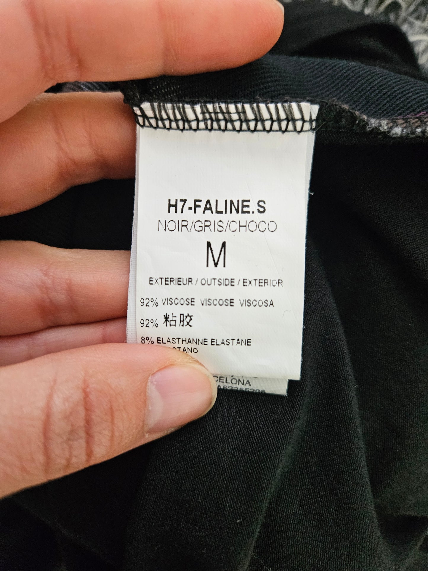 Haut en superposition avec col bénitier