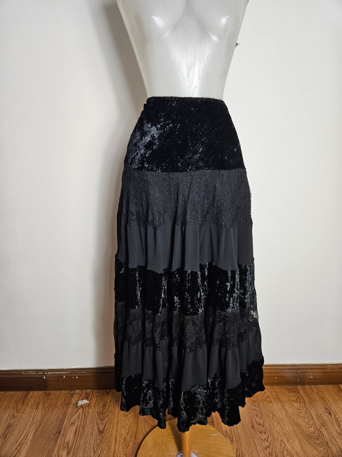 Jupe en velours noir René Derhy