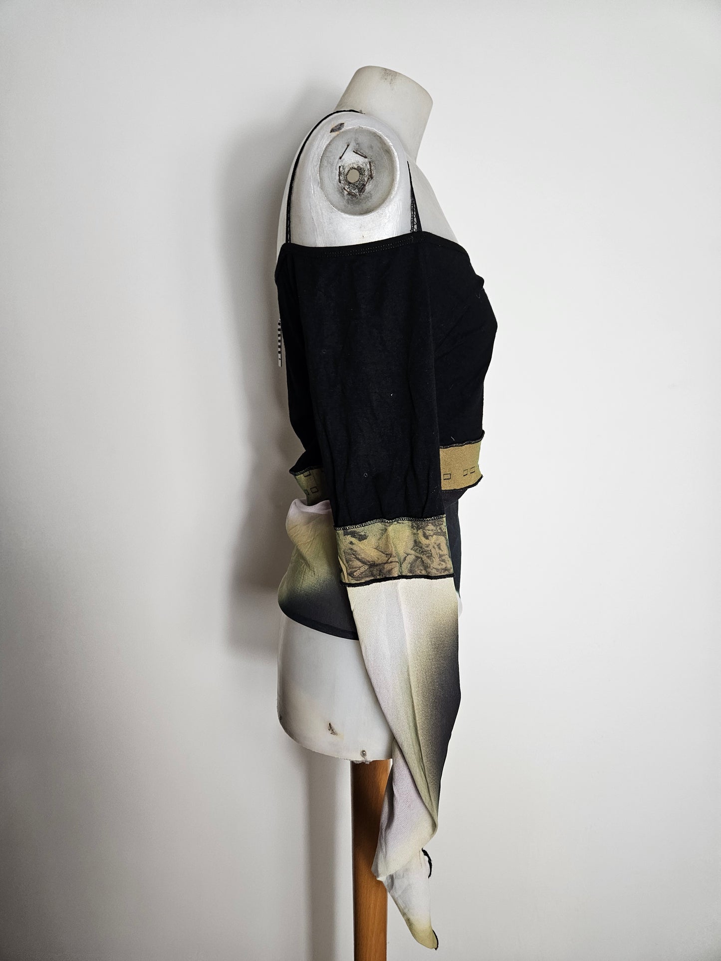 Haut cop copine bi matière