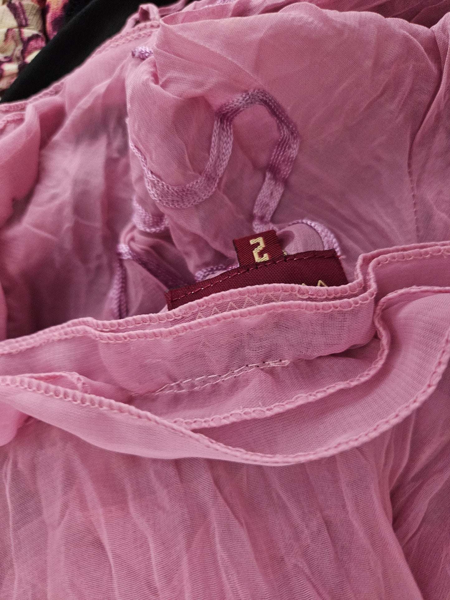 Blusa de gasa rosa