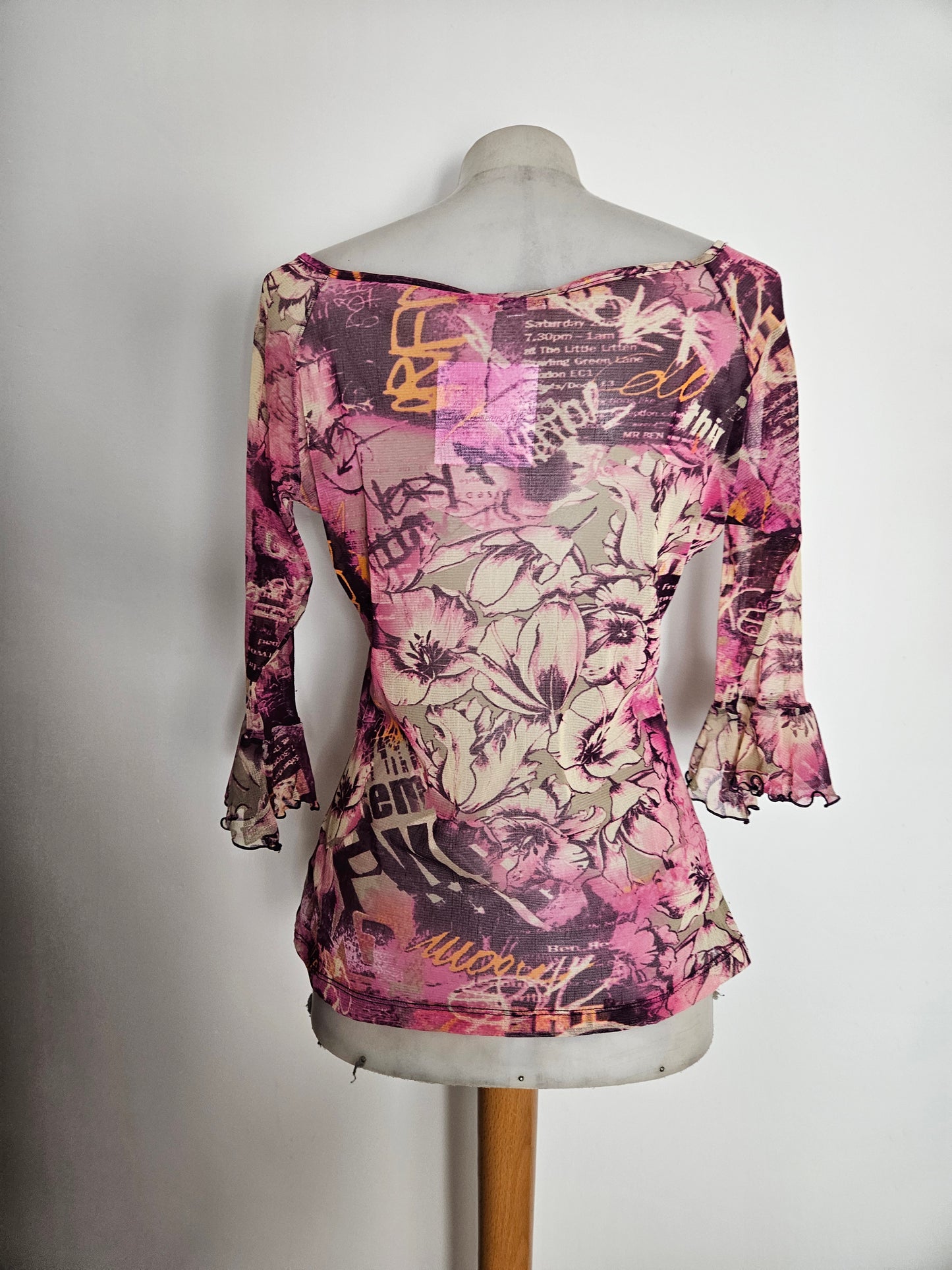 Haut en voile motif floral