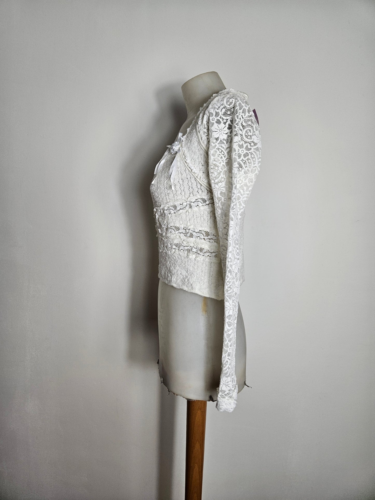 White lace top with floral details