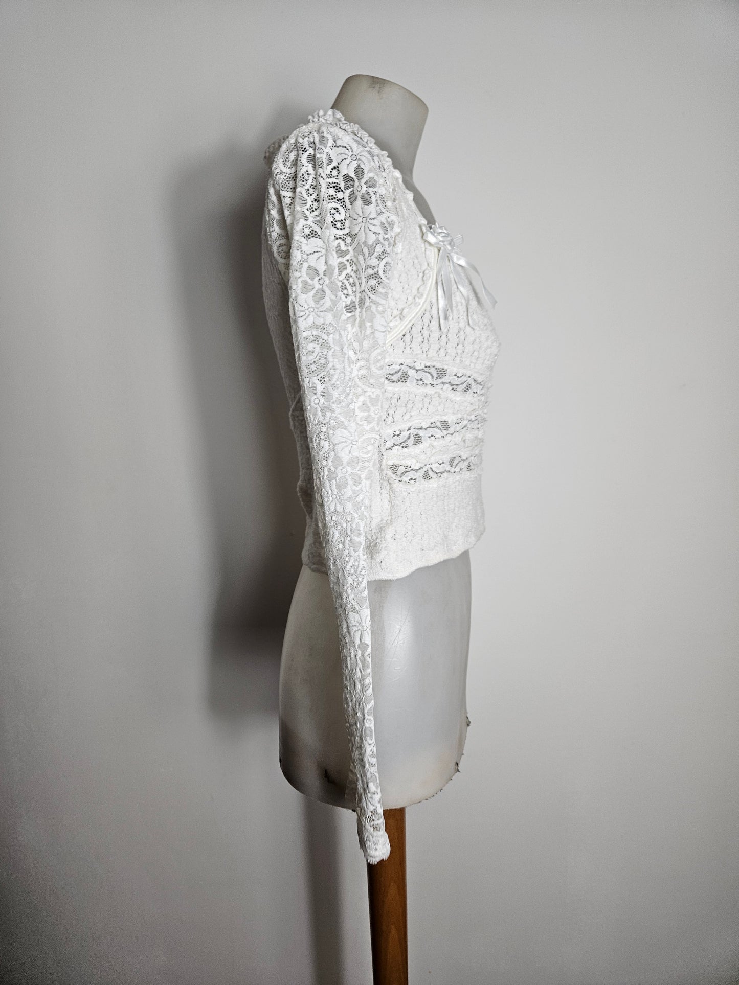 White lace top with floral details