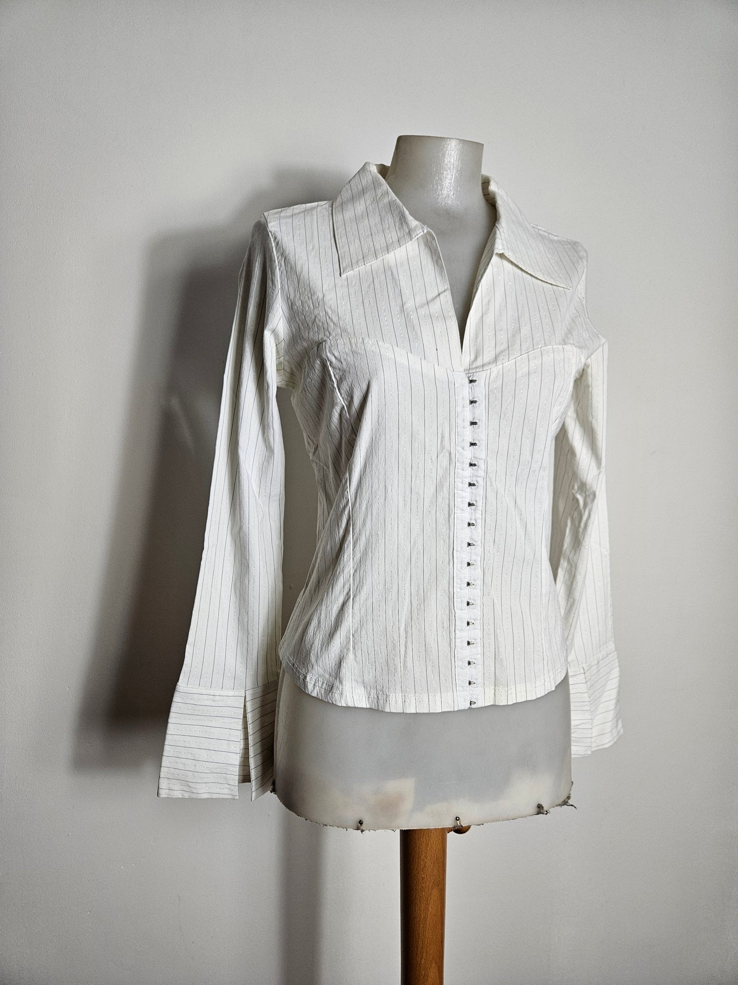 Chemisier rayé fermeture agrafes