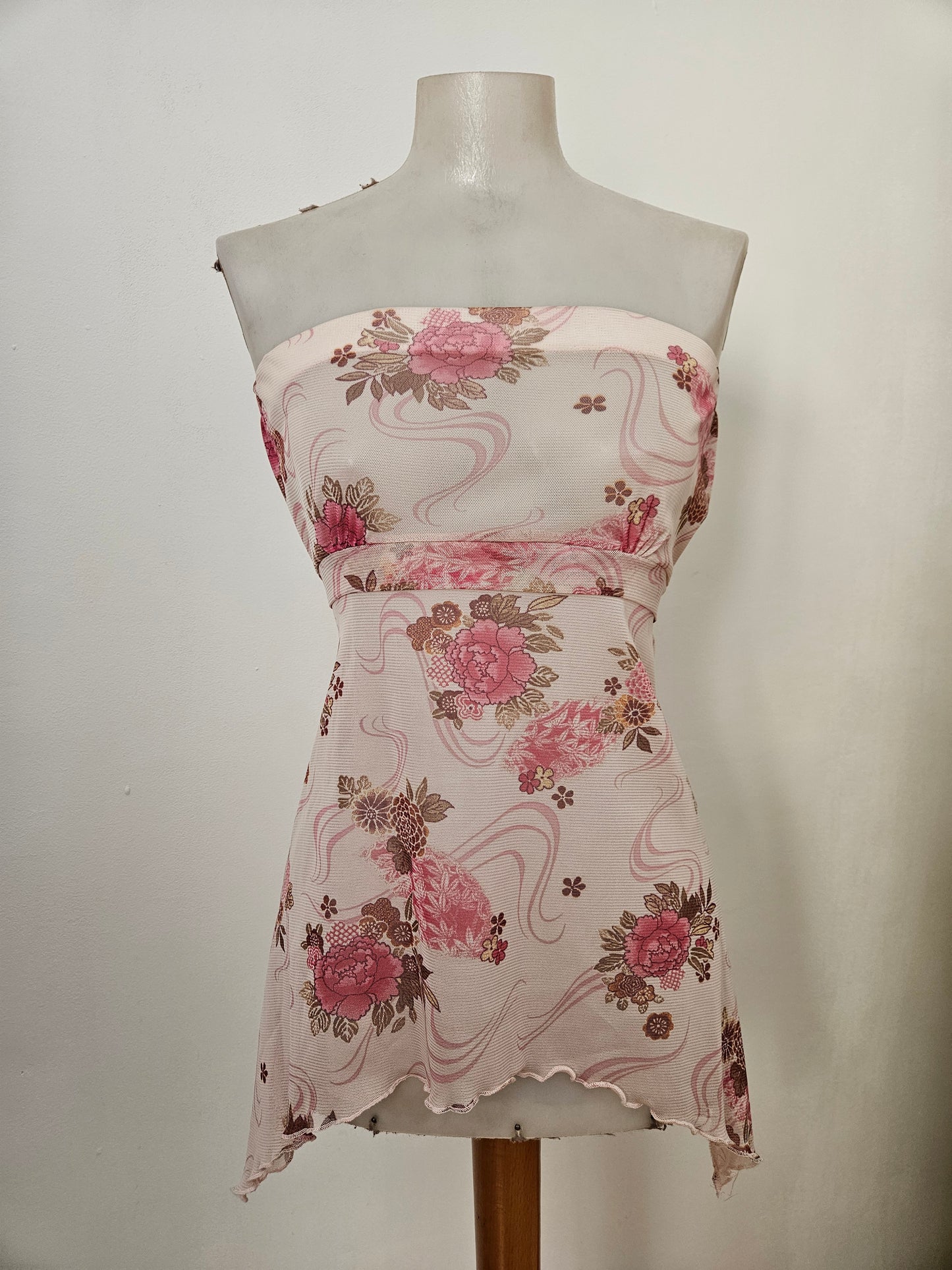 Haut strapless en voile fleuri rose