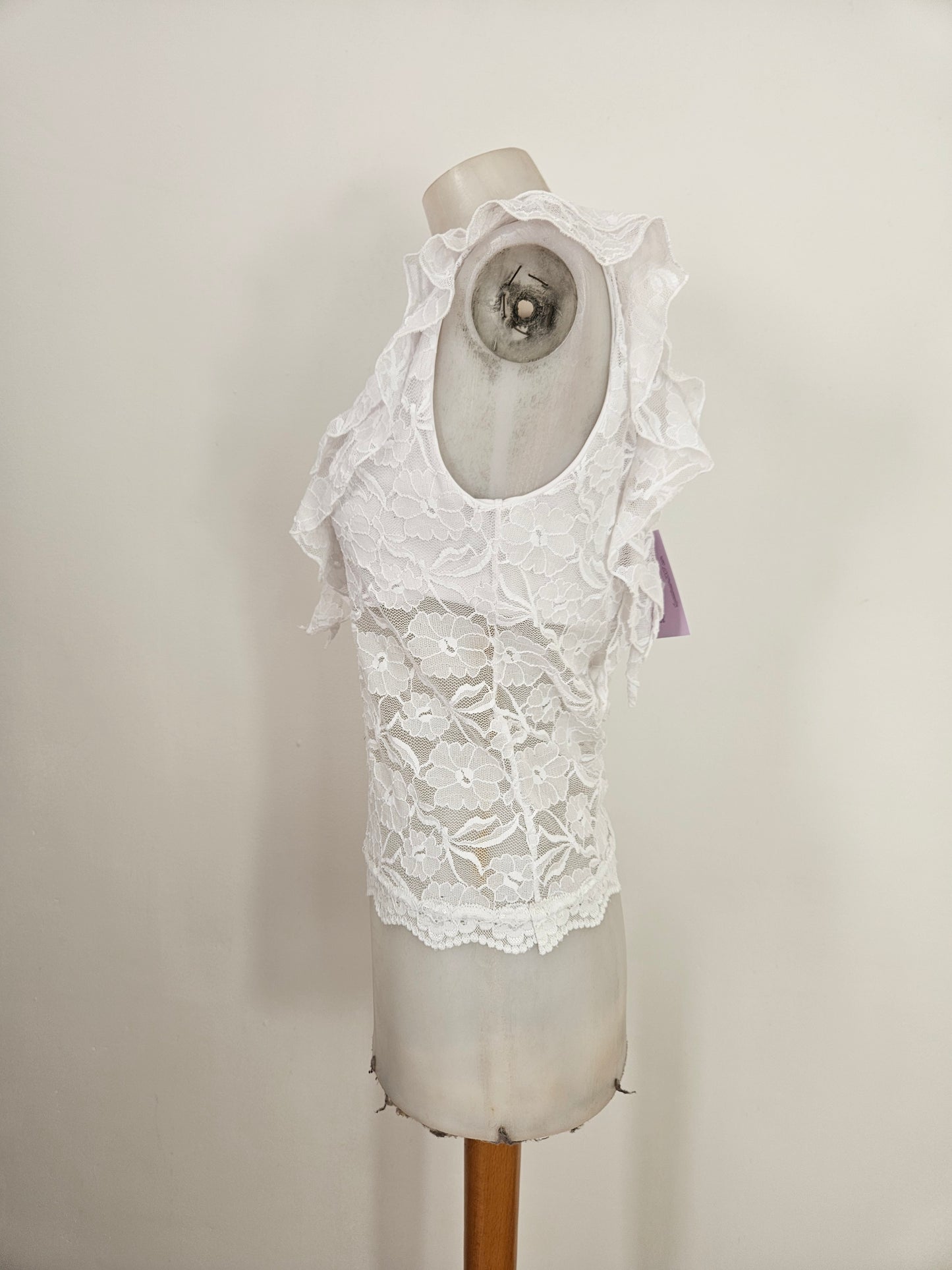 Haut en dentelle blanc