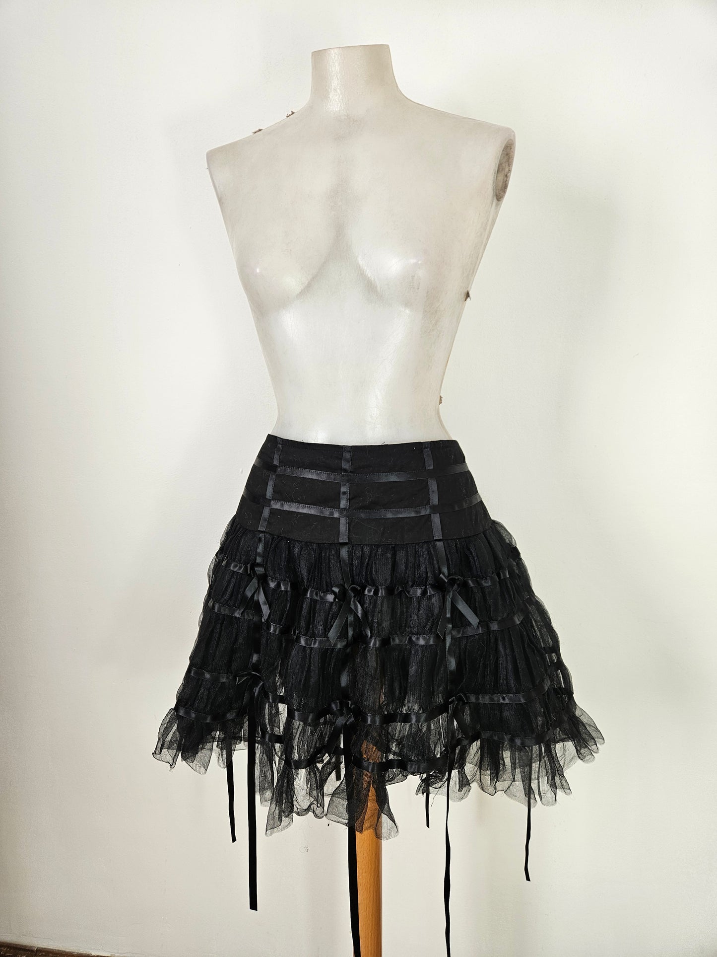 Mini jupe volants et ruban Hell Bunny