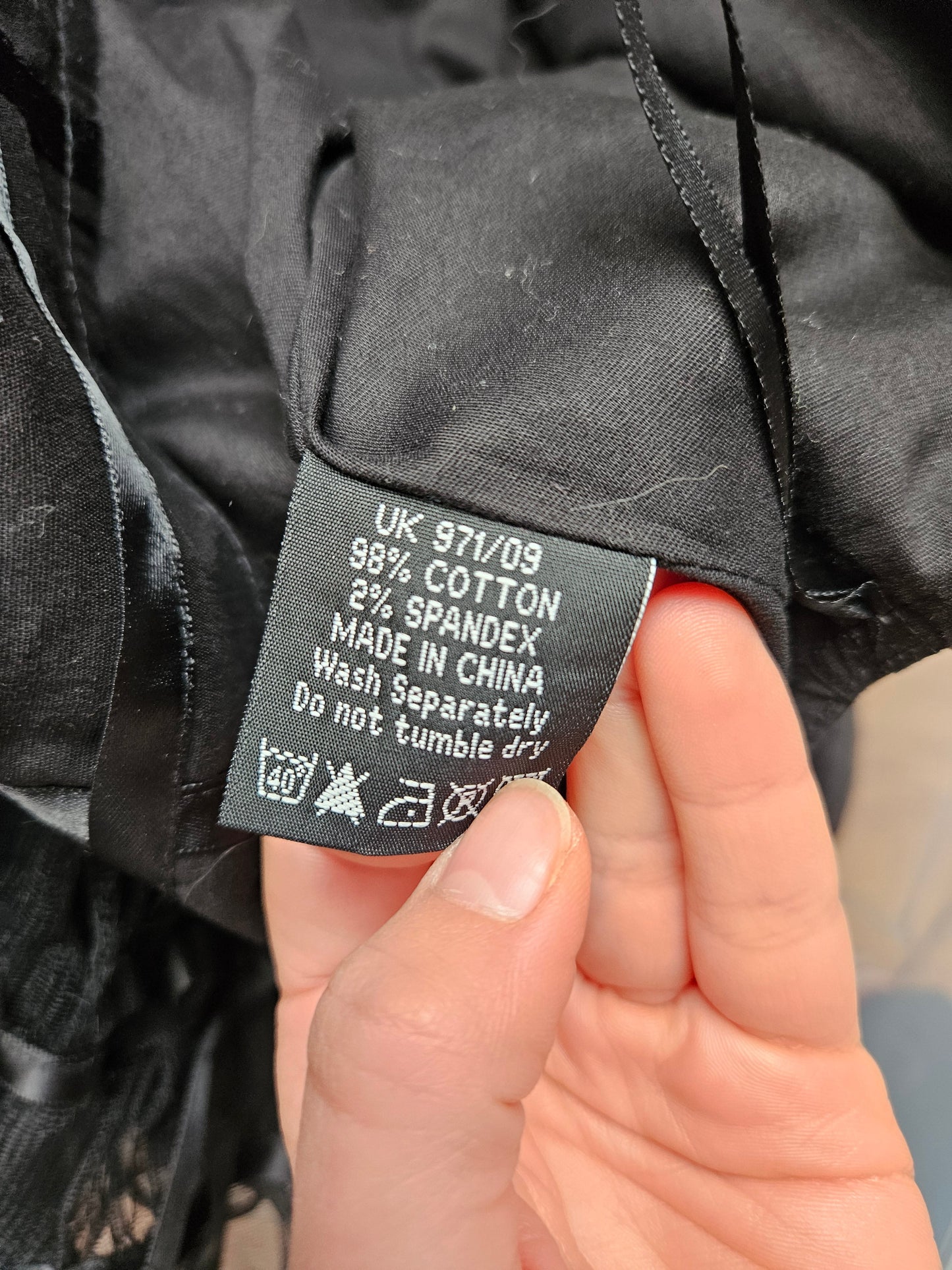 Mini jupe volants et ruban Hell Bunny