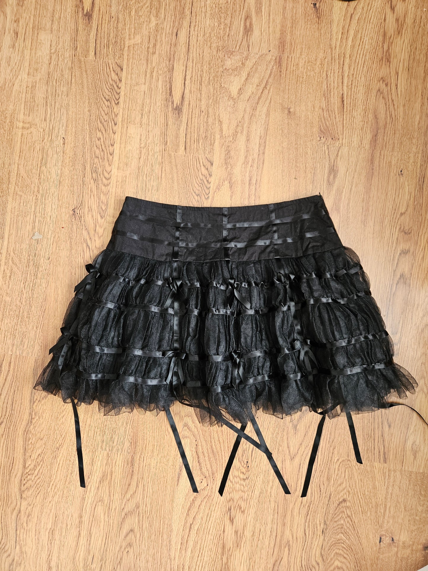 Mini jupe volants et ruban Hell Bunny