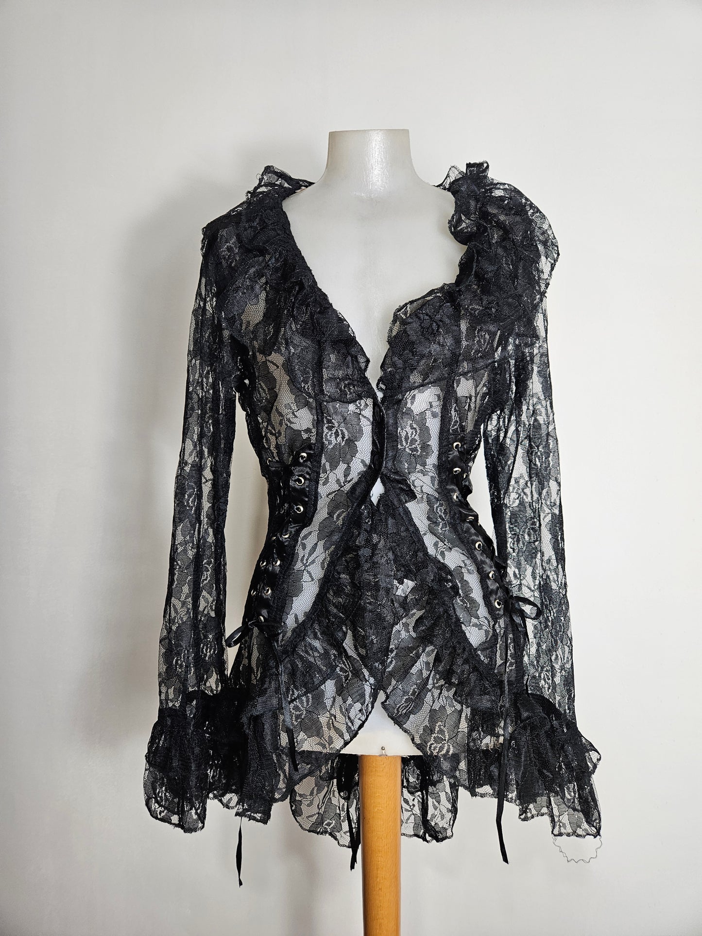 Chemisier en dentelle à laçage