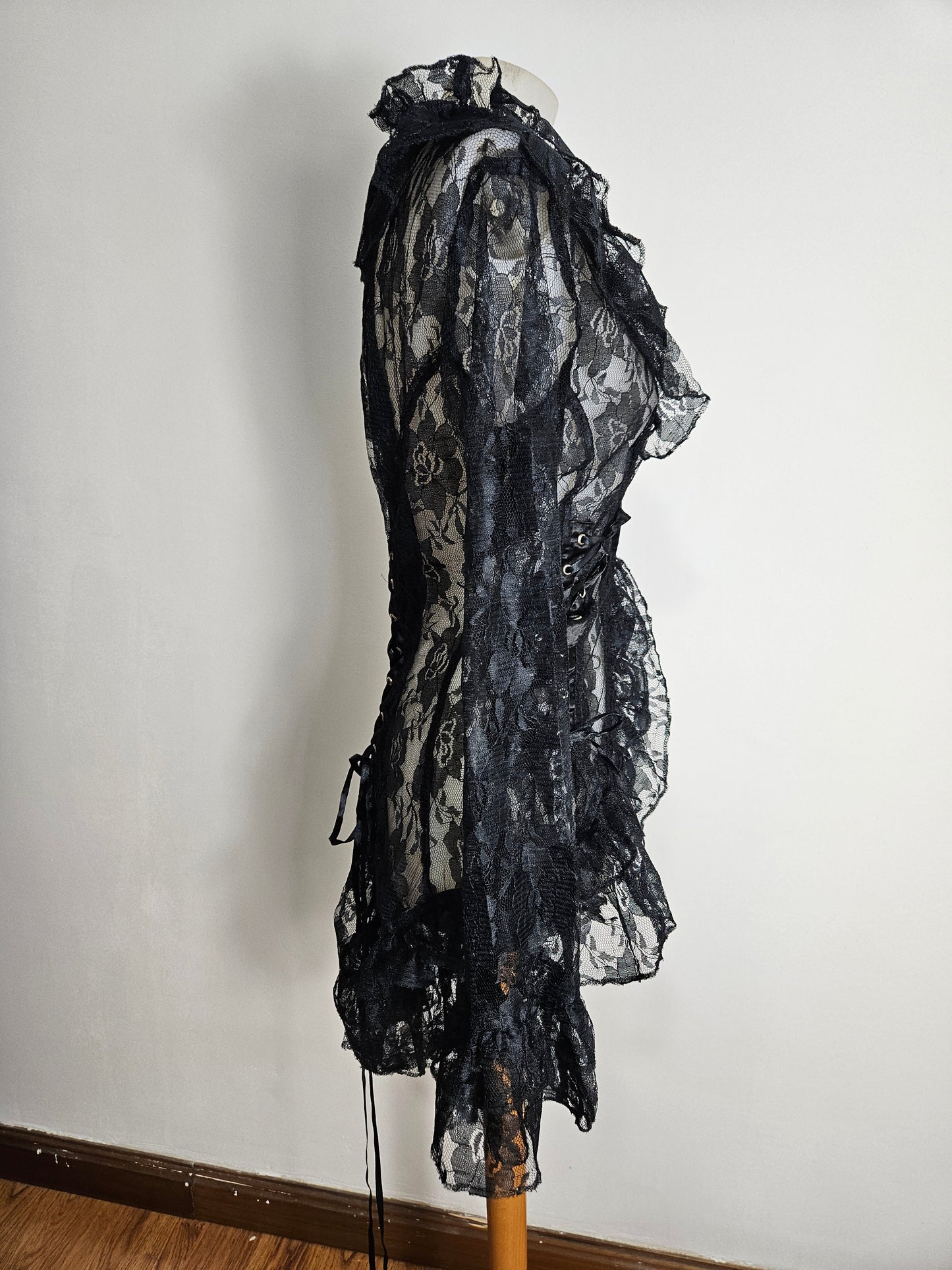 Chemisier en dentelle à laçage