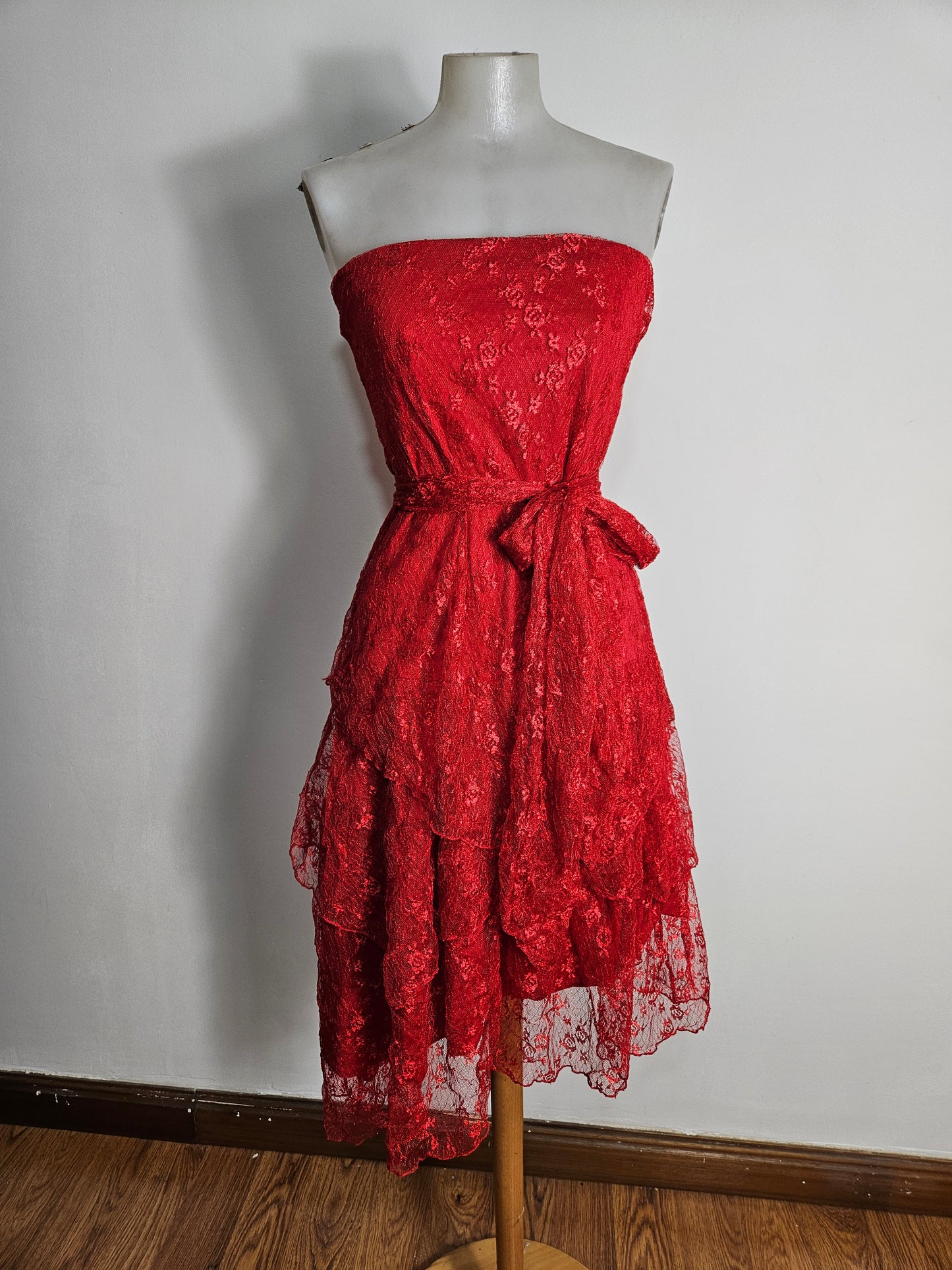 Red lace strapless dress