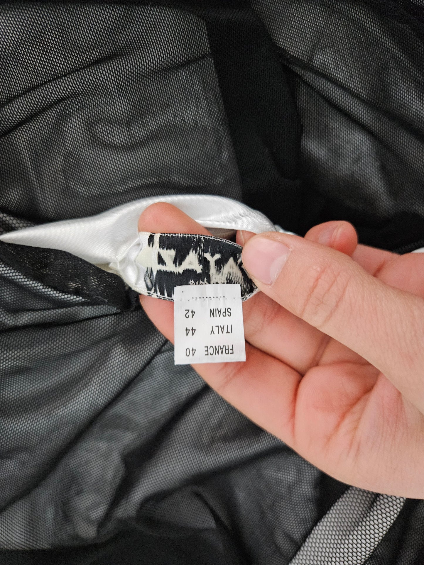 Maxi robe en voile plissée