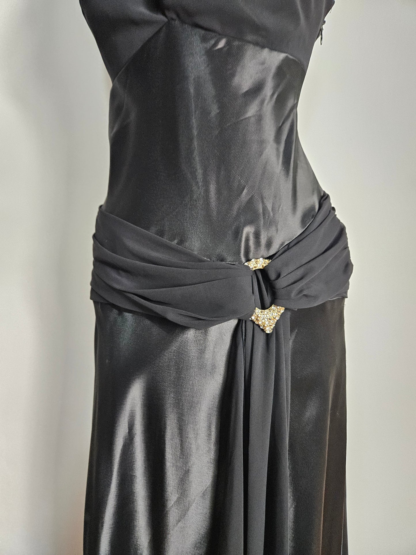 Robe dos nu noir bi matière