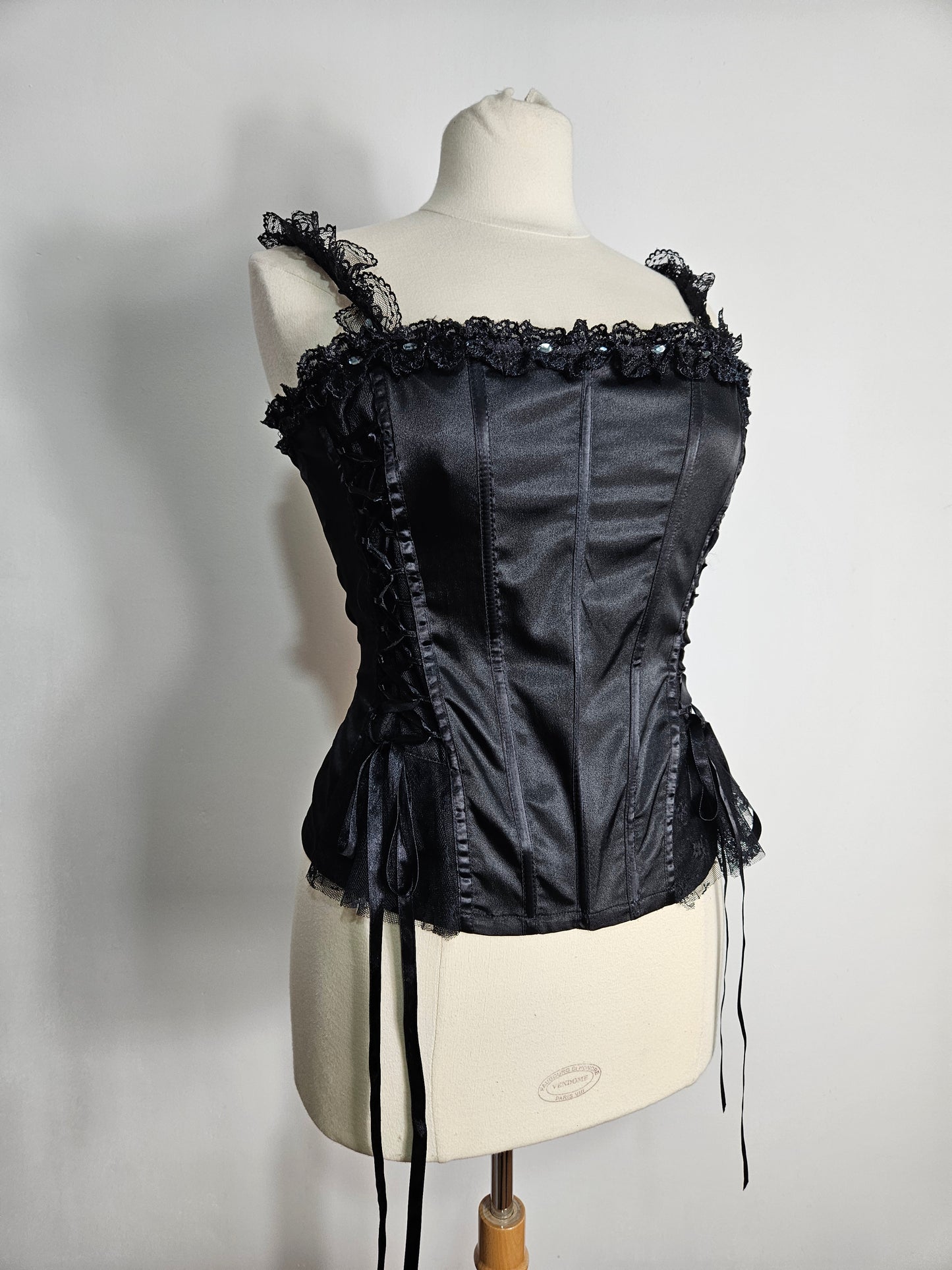Haut esprit corset satiné noir